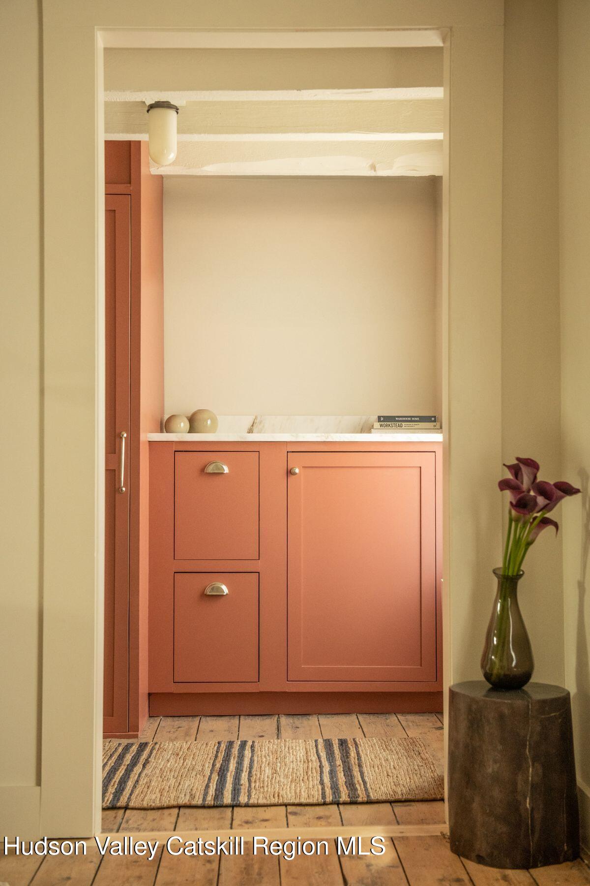 342 State Street, Hudson