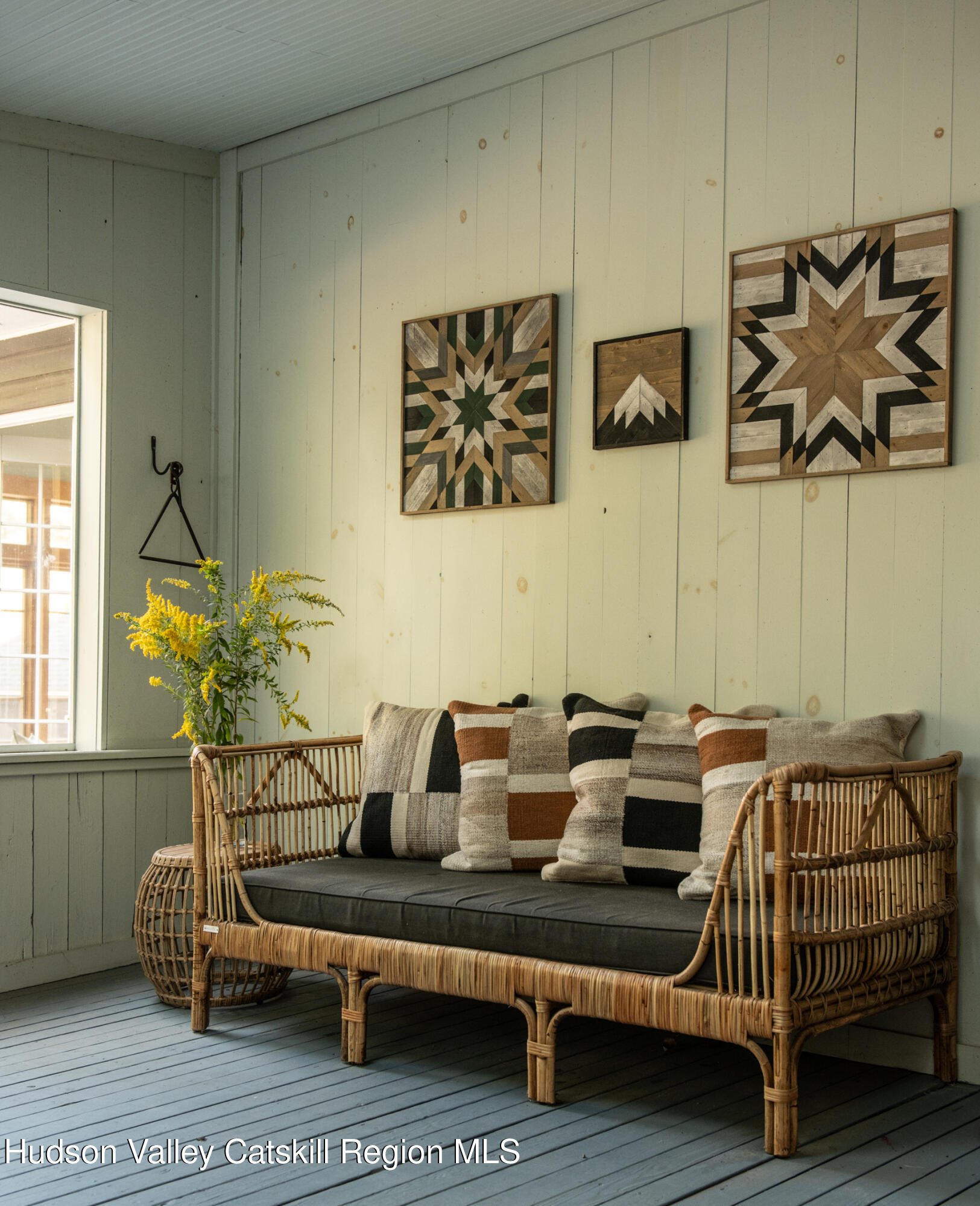 11548 New York 23a, Lexington