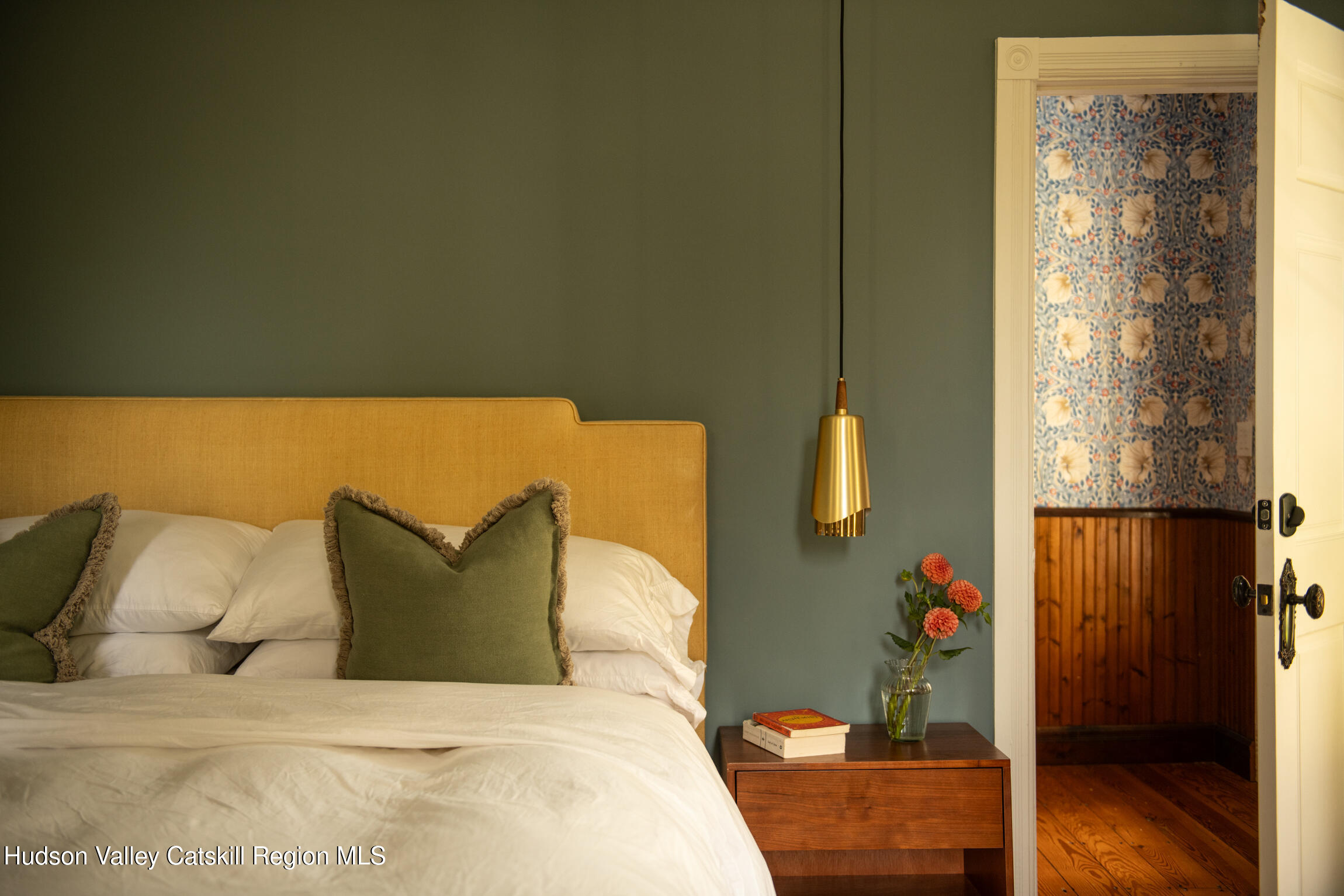 11548 New York 23a, Lexington