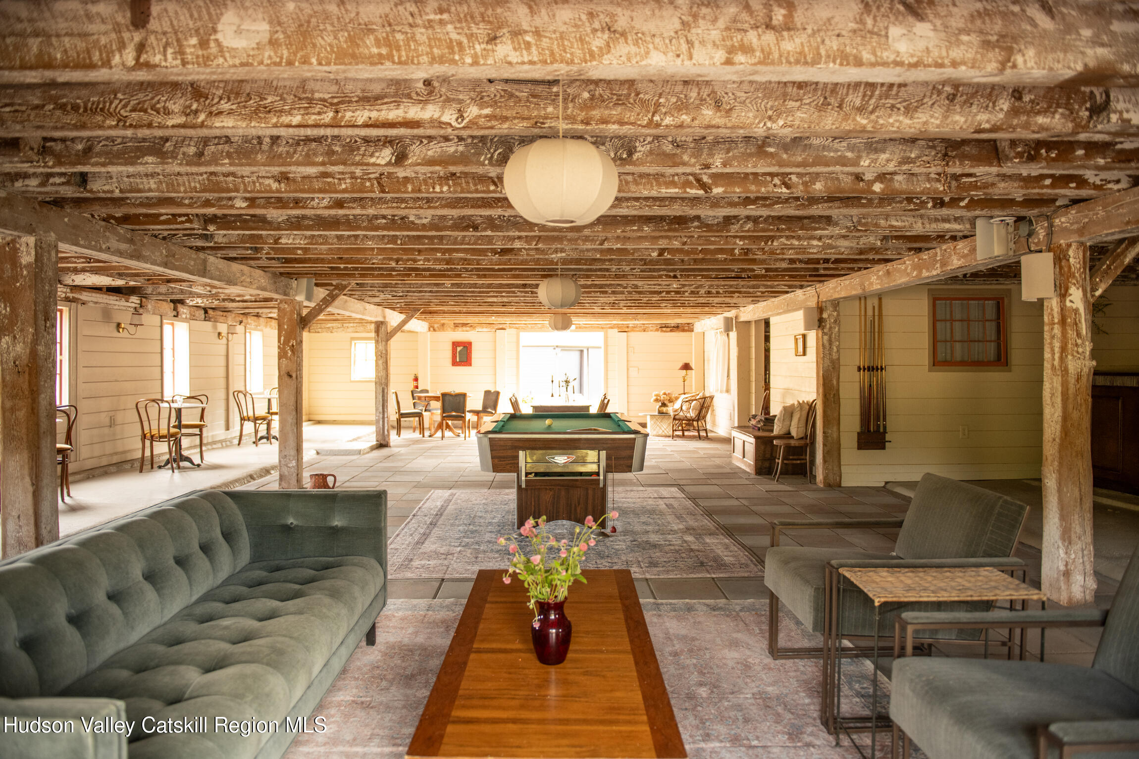 11548 New York 23a, Lexington