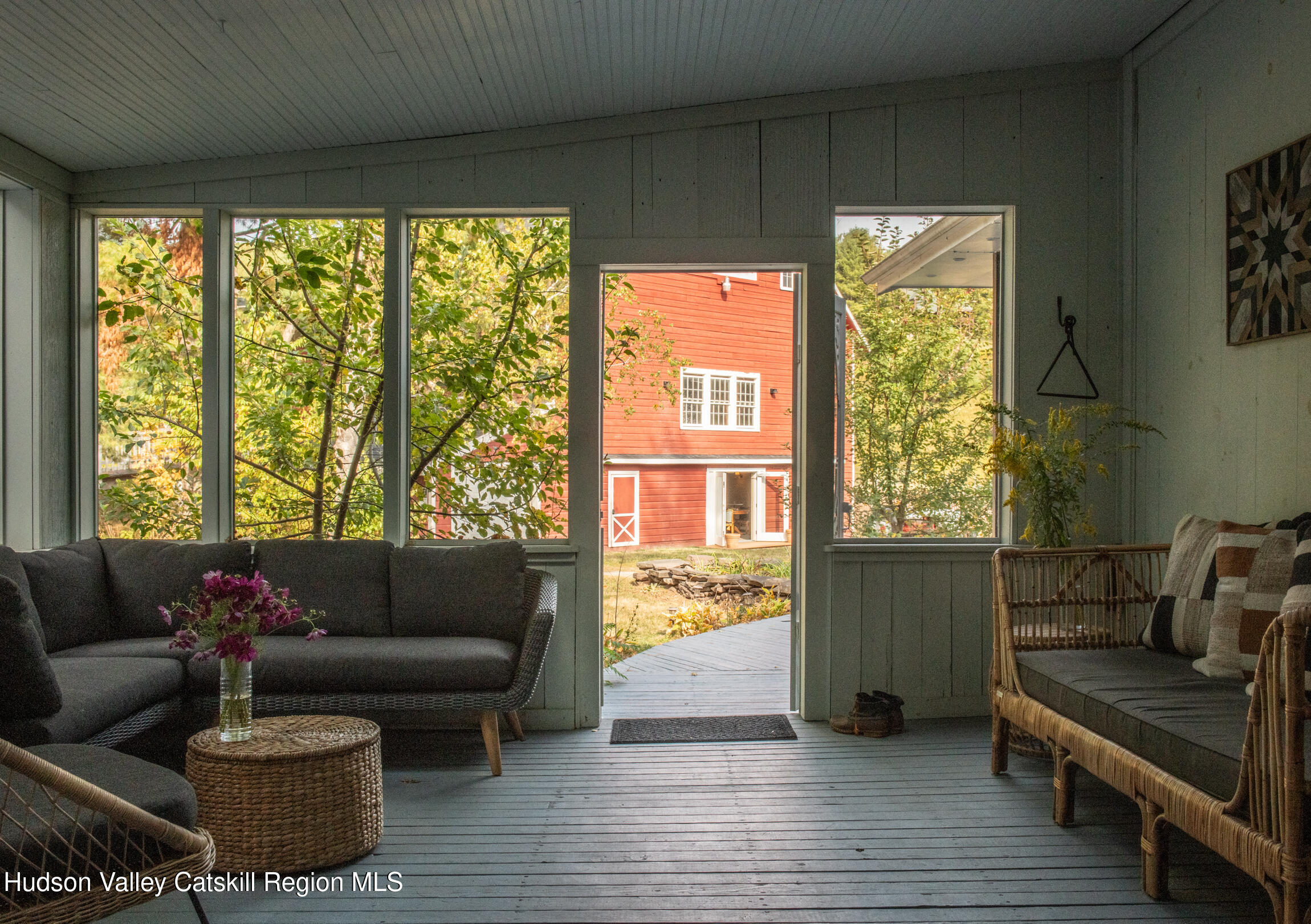 11548 New York 23a, Lexington