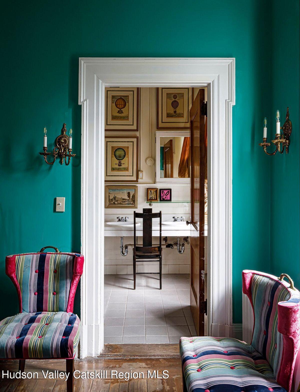 10566 County Highway 18, Stamford