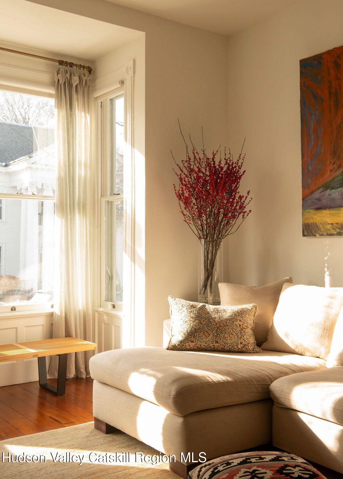 446 E Allen Street, Hudson