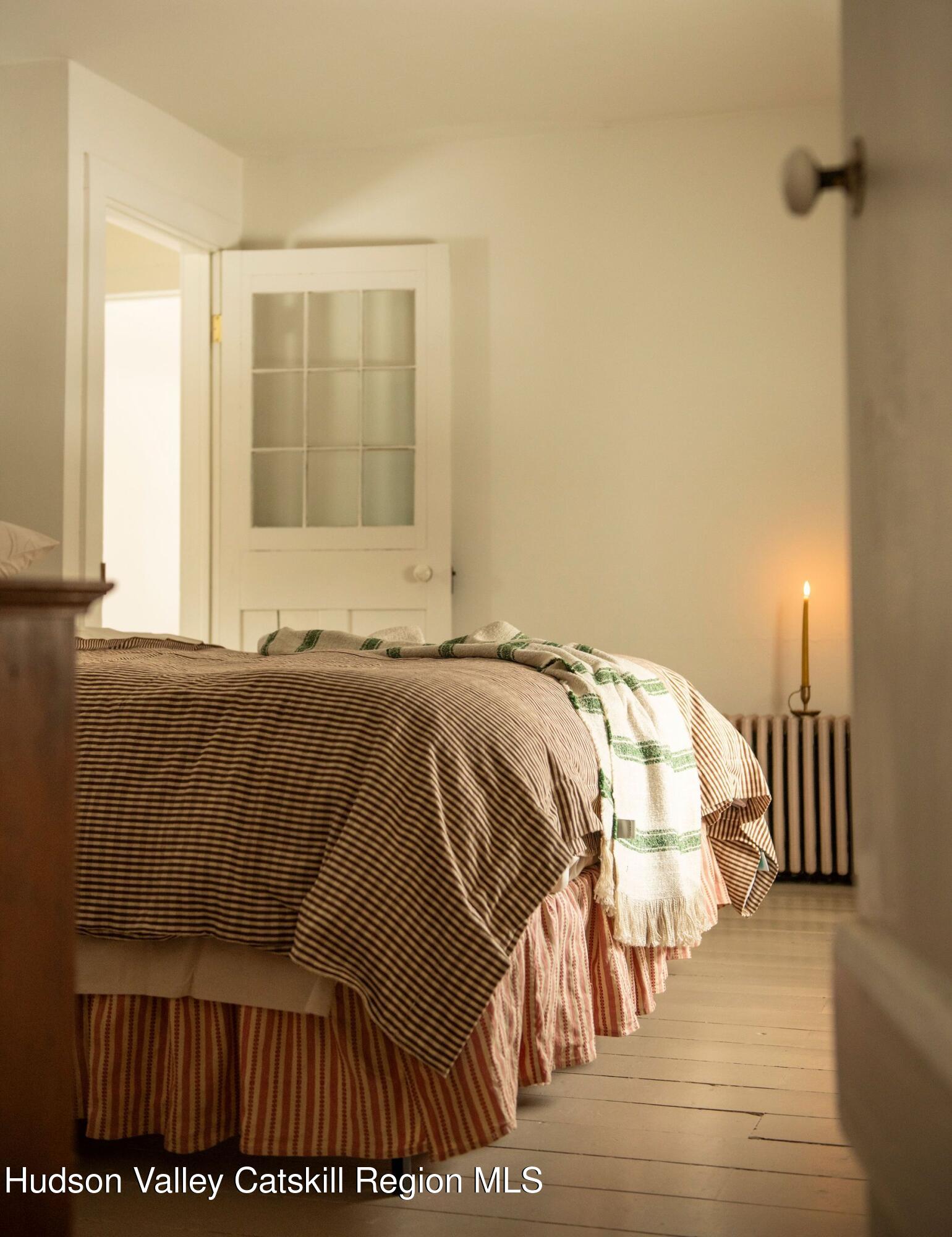 2884 W Glenville Road