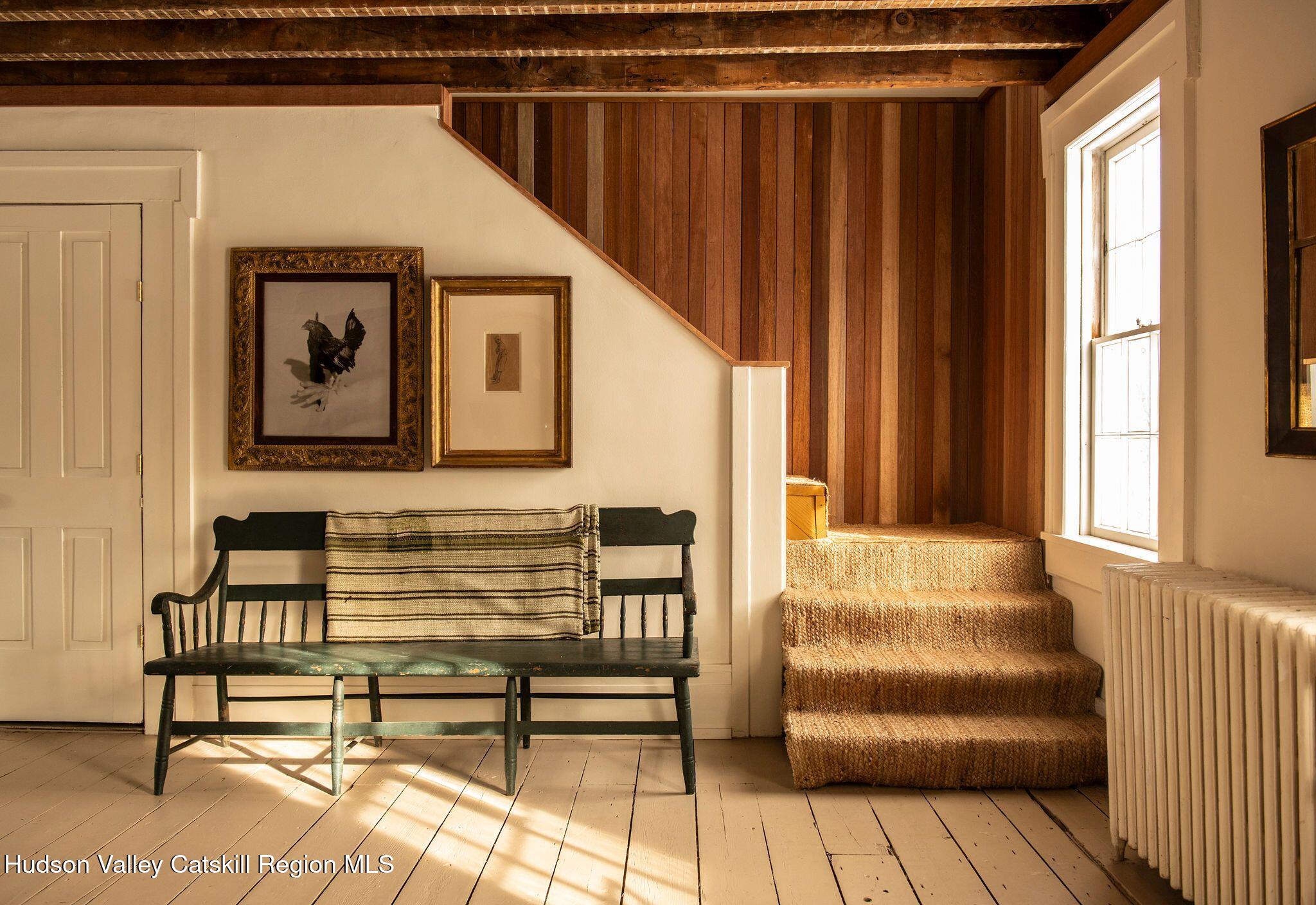 2884 W Glenville Road