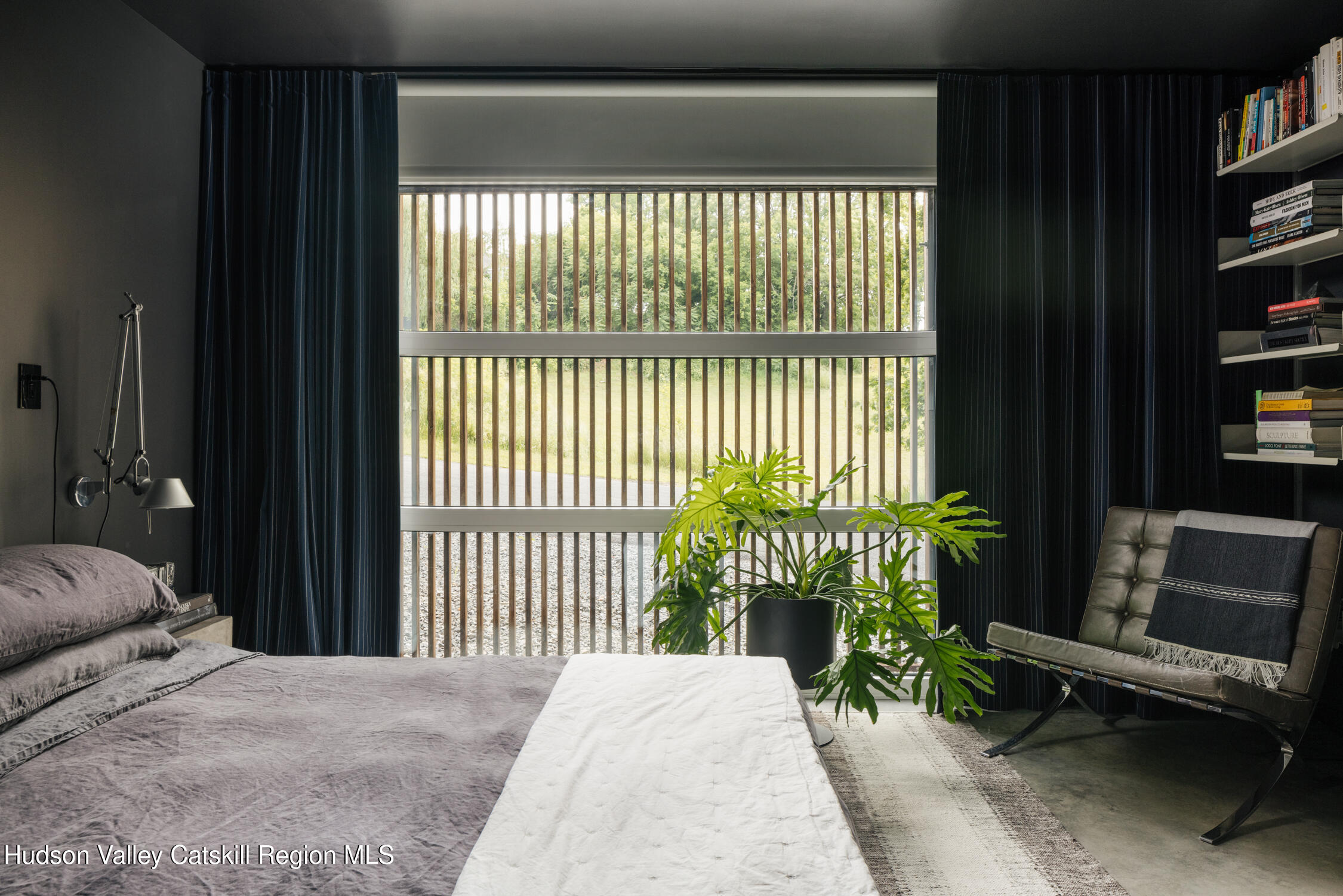 402 Washington Street