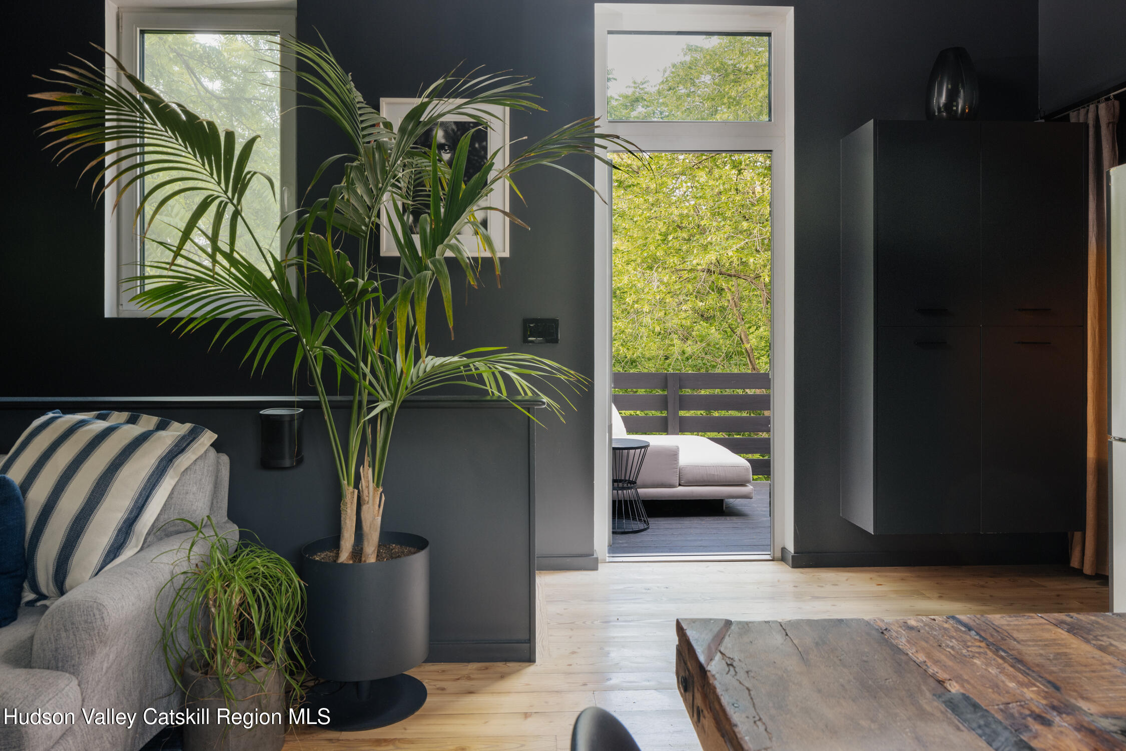 402 Washington Street