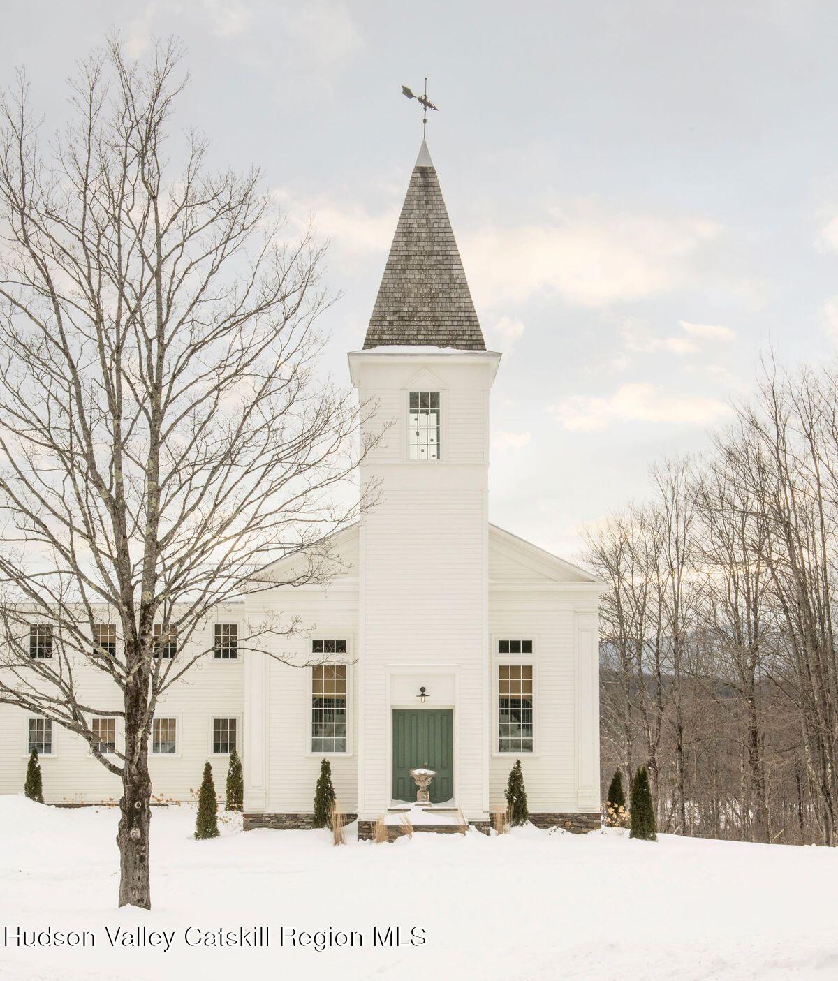 1174 Potter Mountain Road