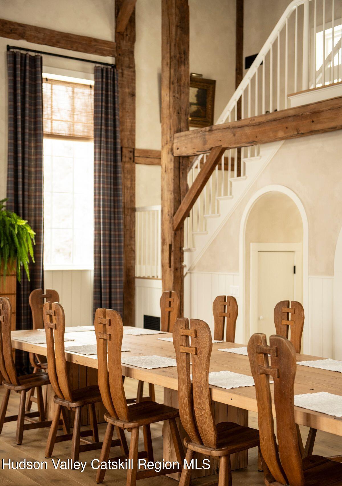 1174 Potter Mountain Road