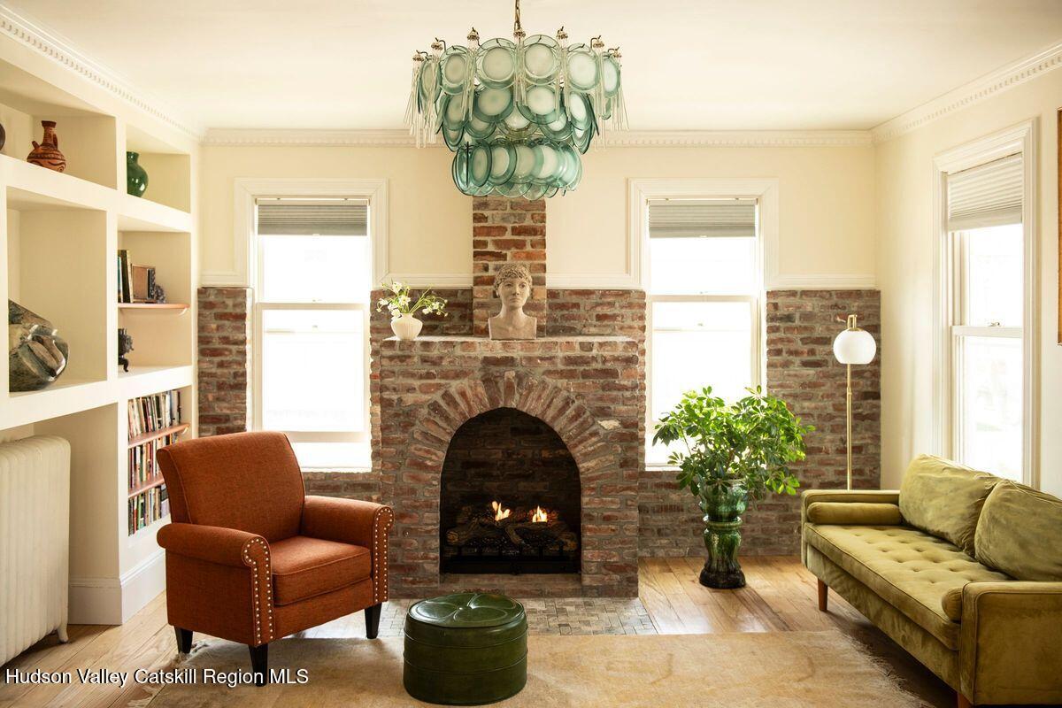102-104 N 5th Street
