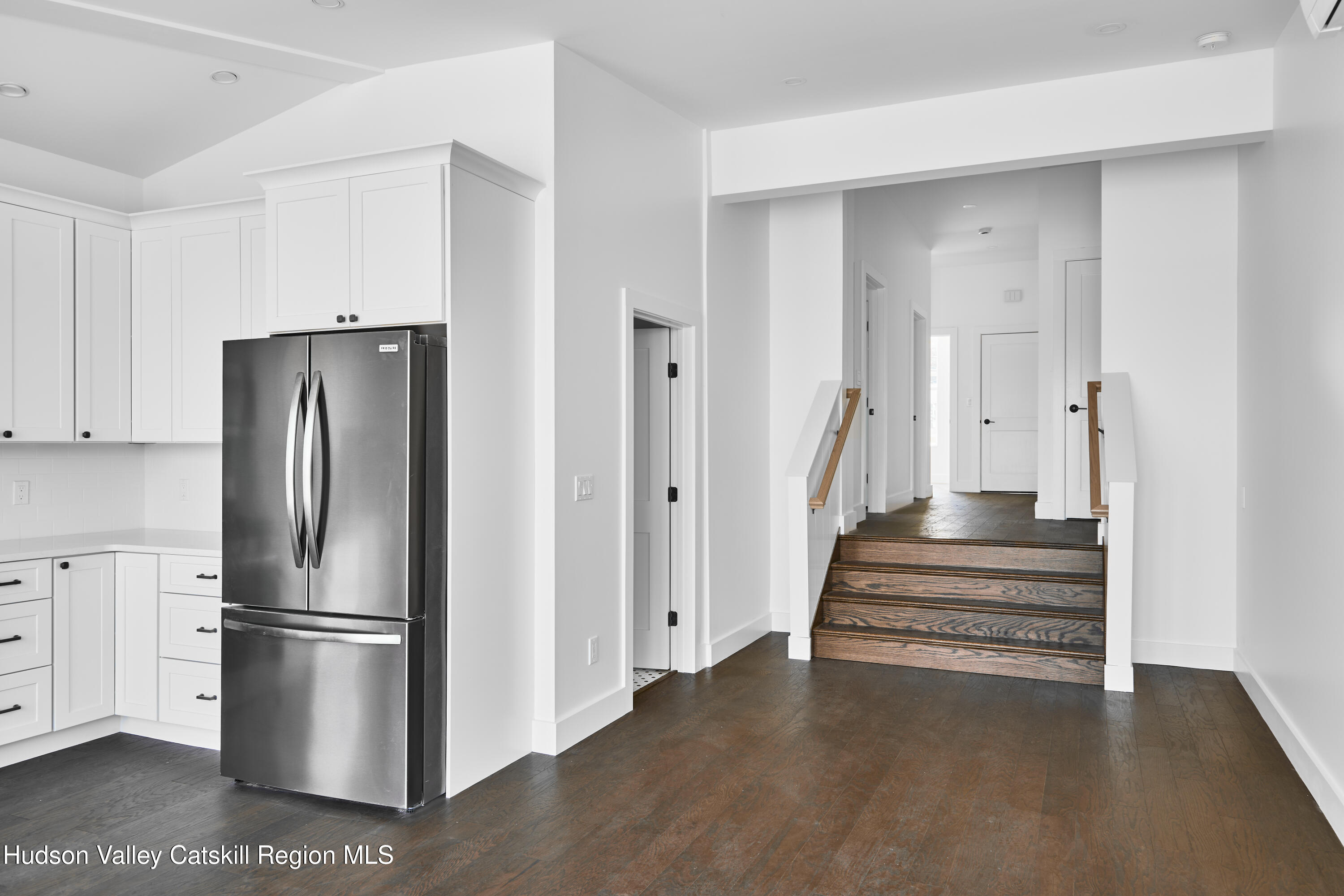 72-74 Green Street 74a