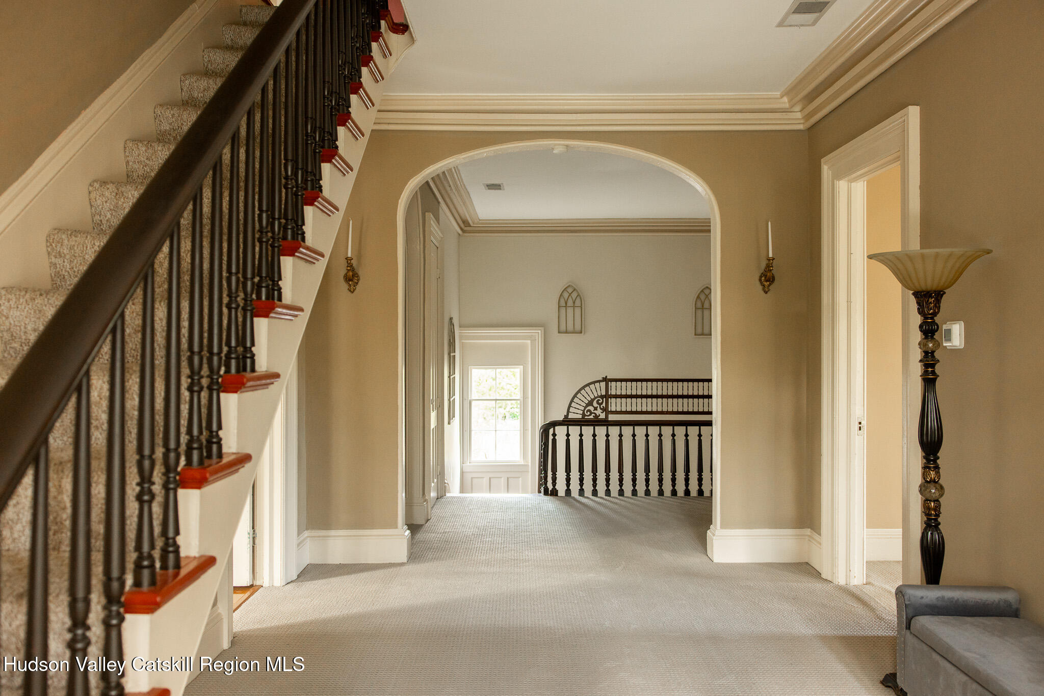 6 Eileen Drive