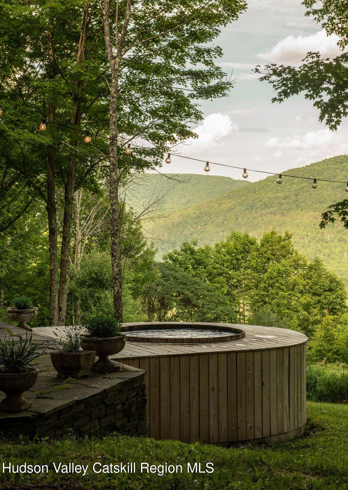 3027 New Kingston Mountain Road