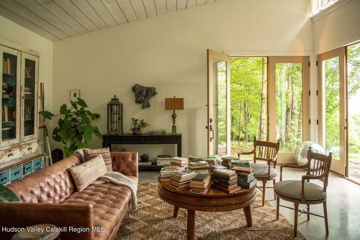 3027 New Kingston Mountain Road