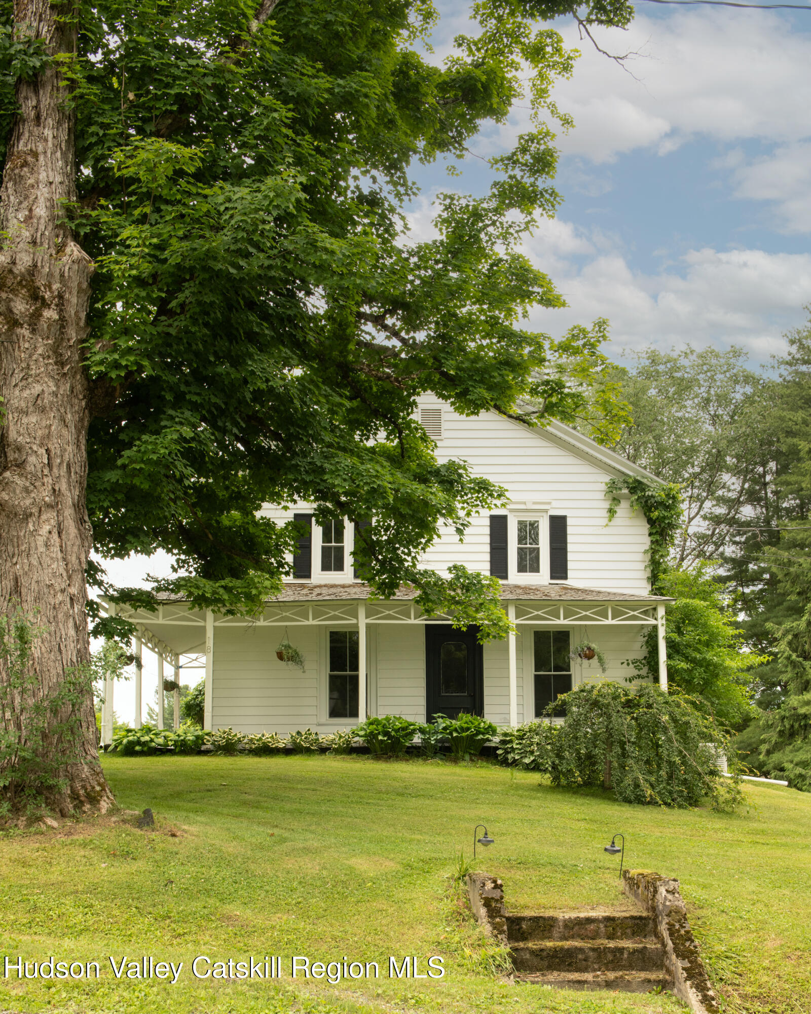 18 Old Queechy Road