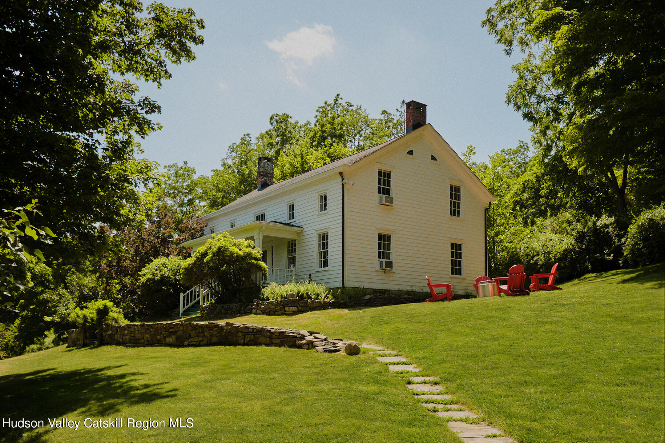 718 Mountain Road