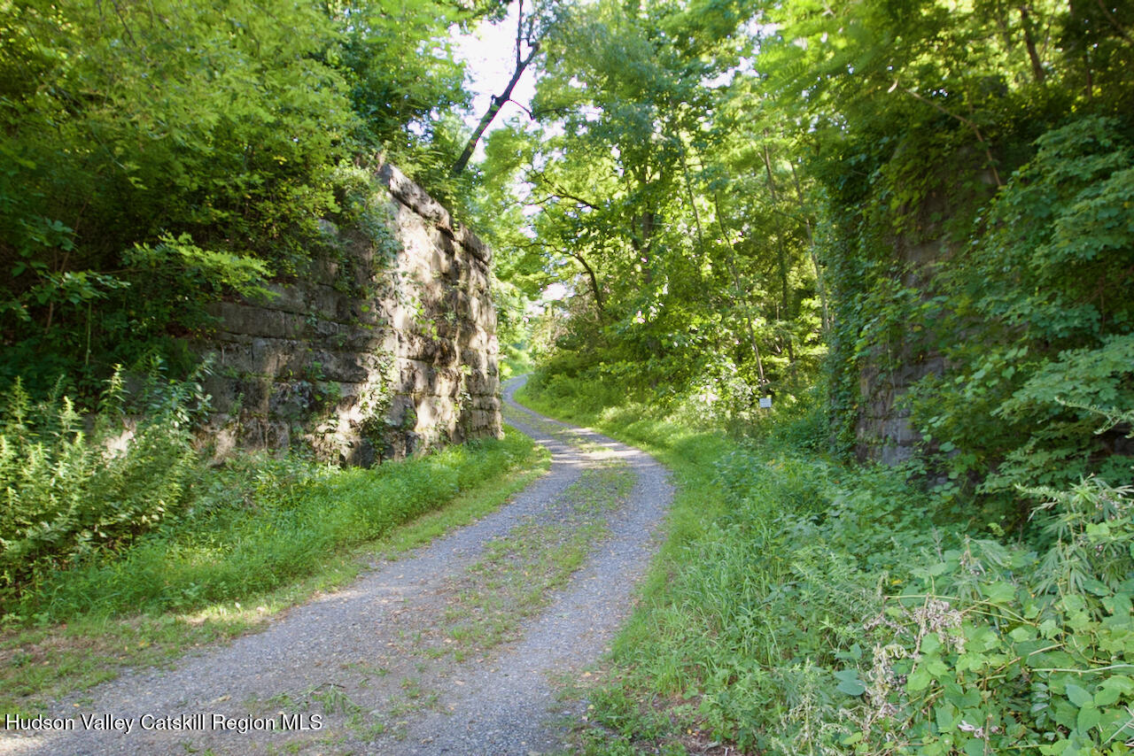 82 Turkey Hill Road