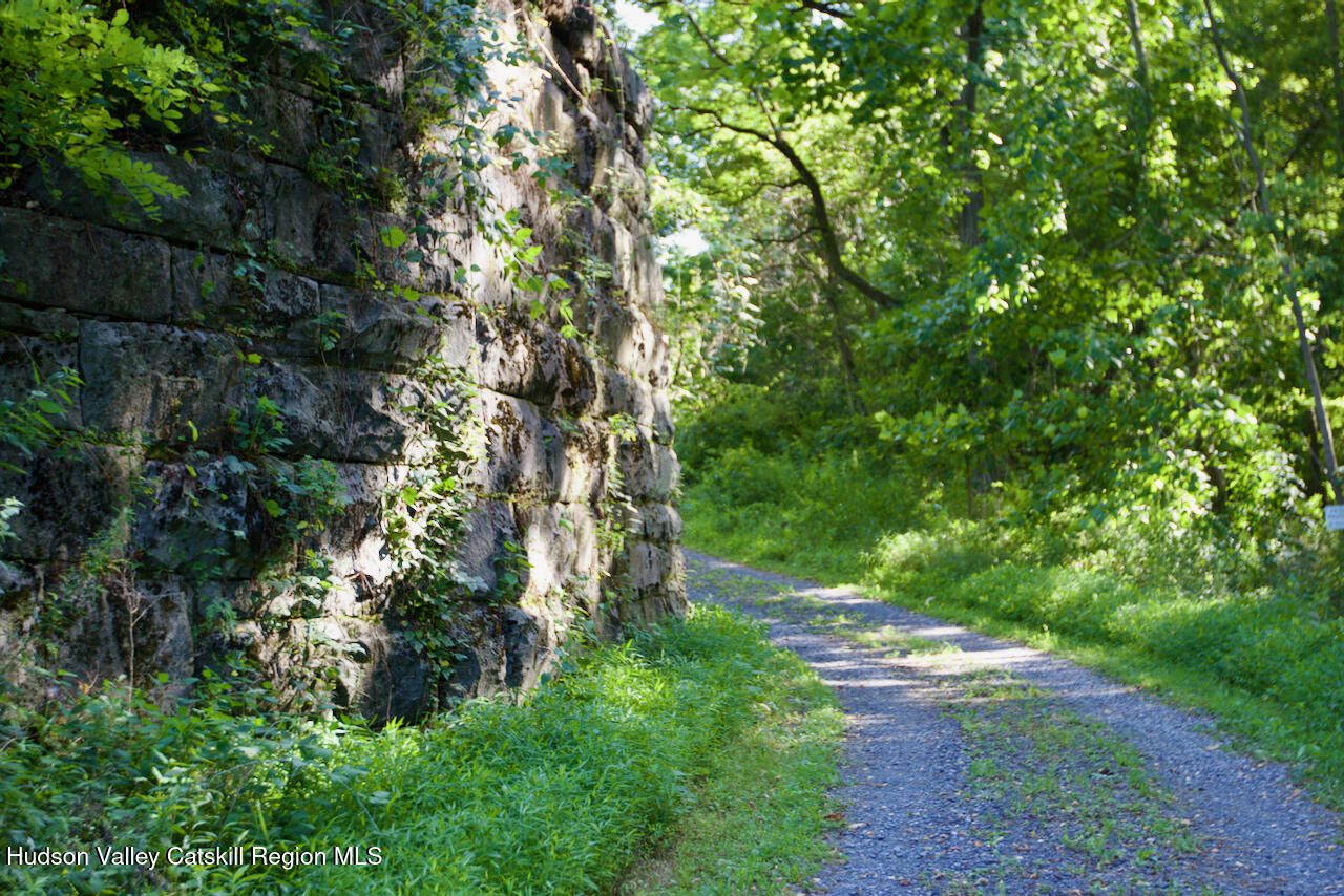 82 Turkey Hill Road