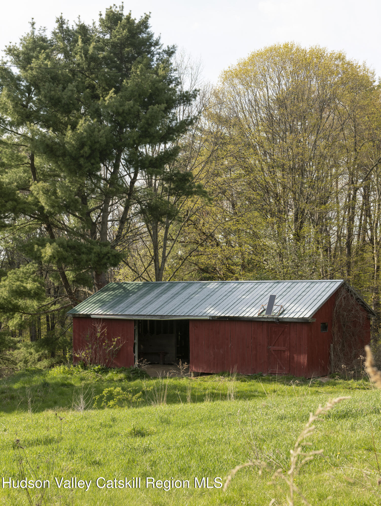 61 Schoolhouse Road