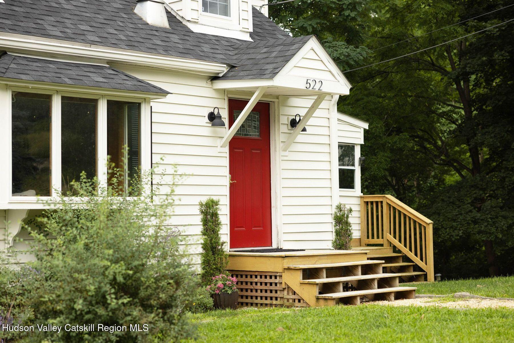 522 Roxbury Road
