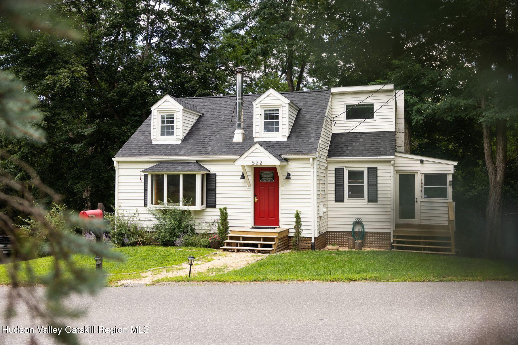 522 Roxbury Road