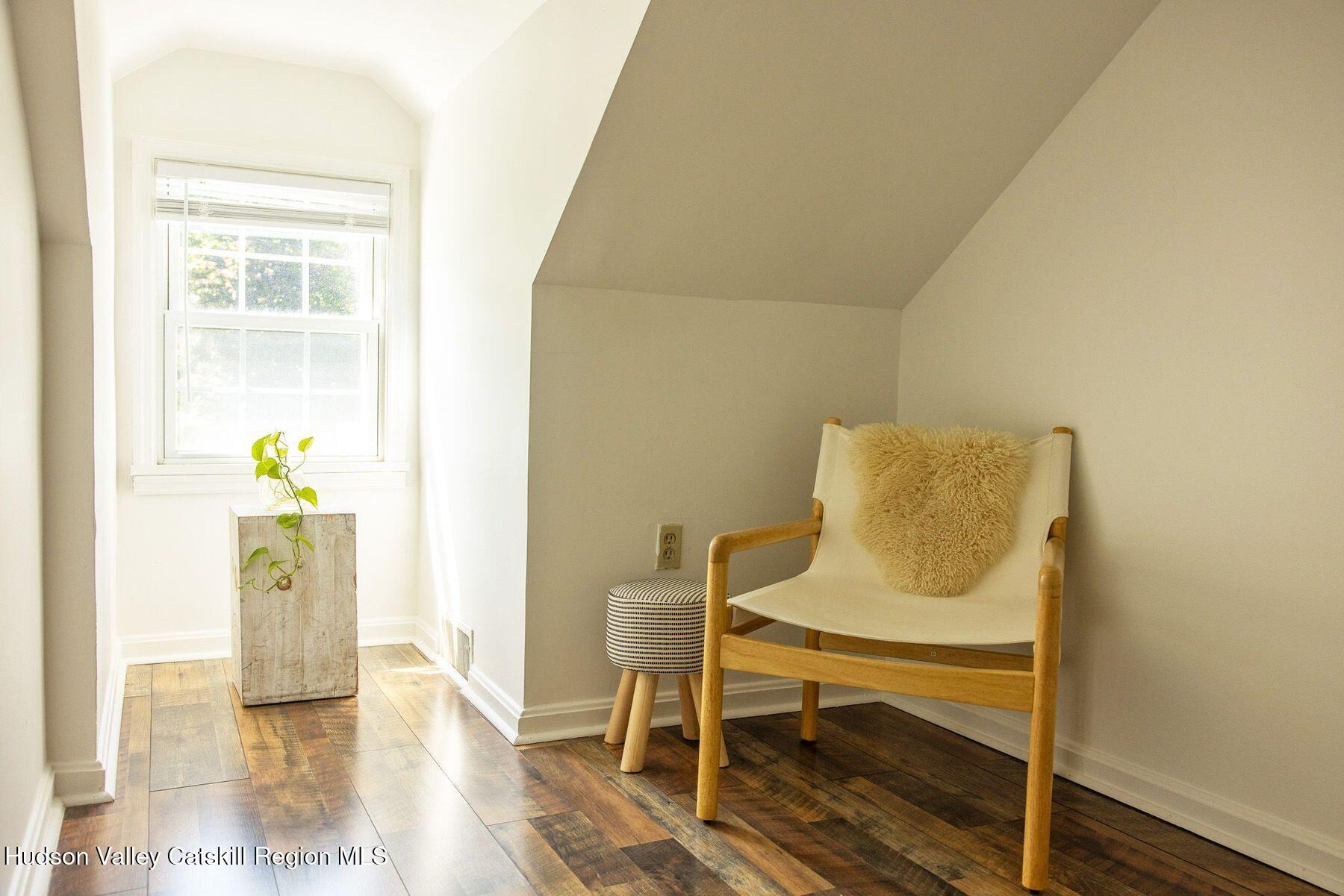 522 Roxbury Road