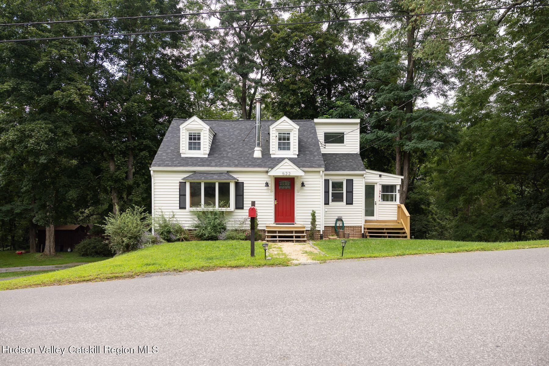 522 Roxbury Road