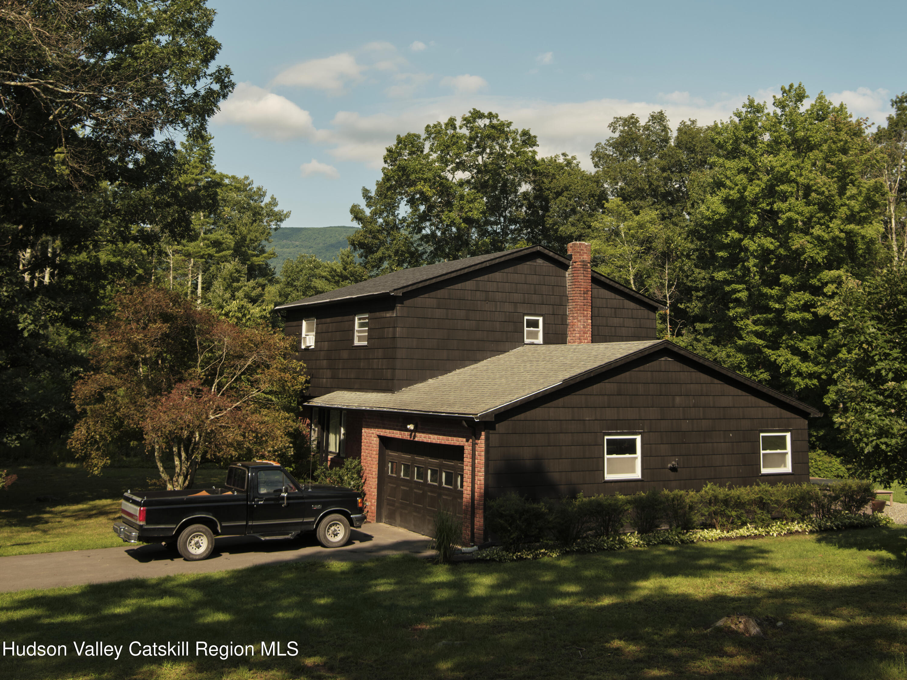 52 Fawn Road