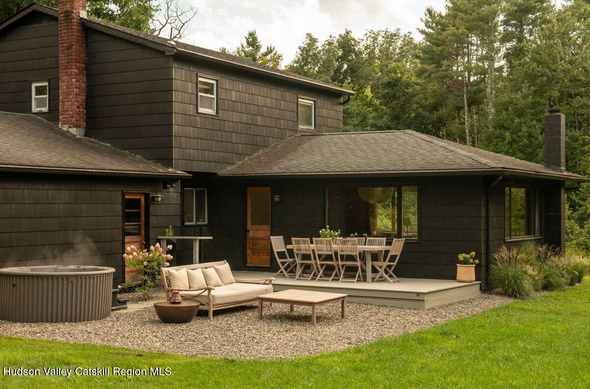 52 Fawn Road