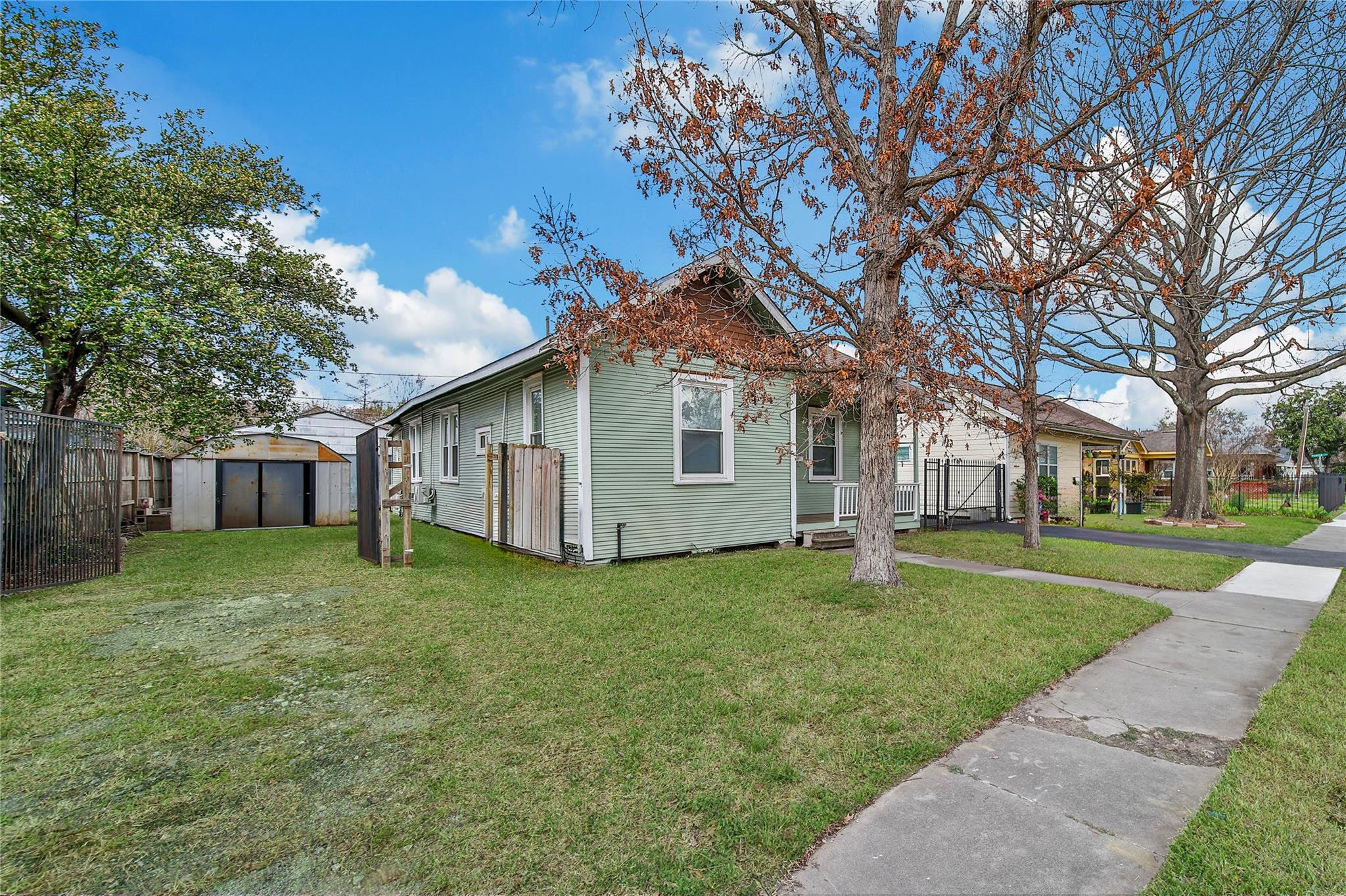 207 Northwood Street