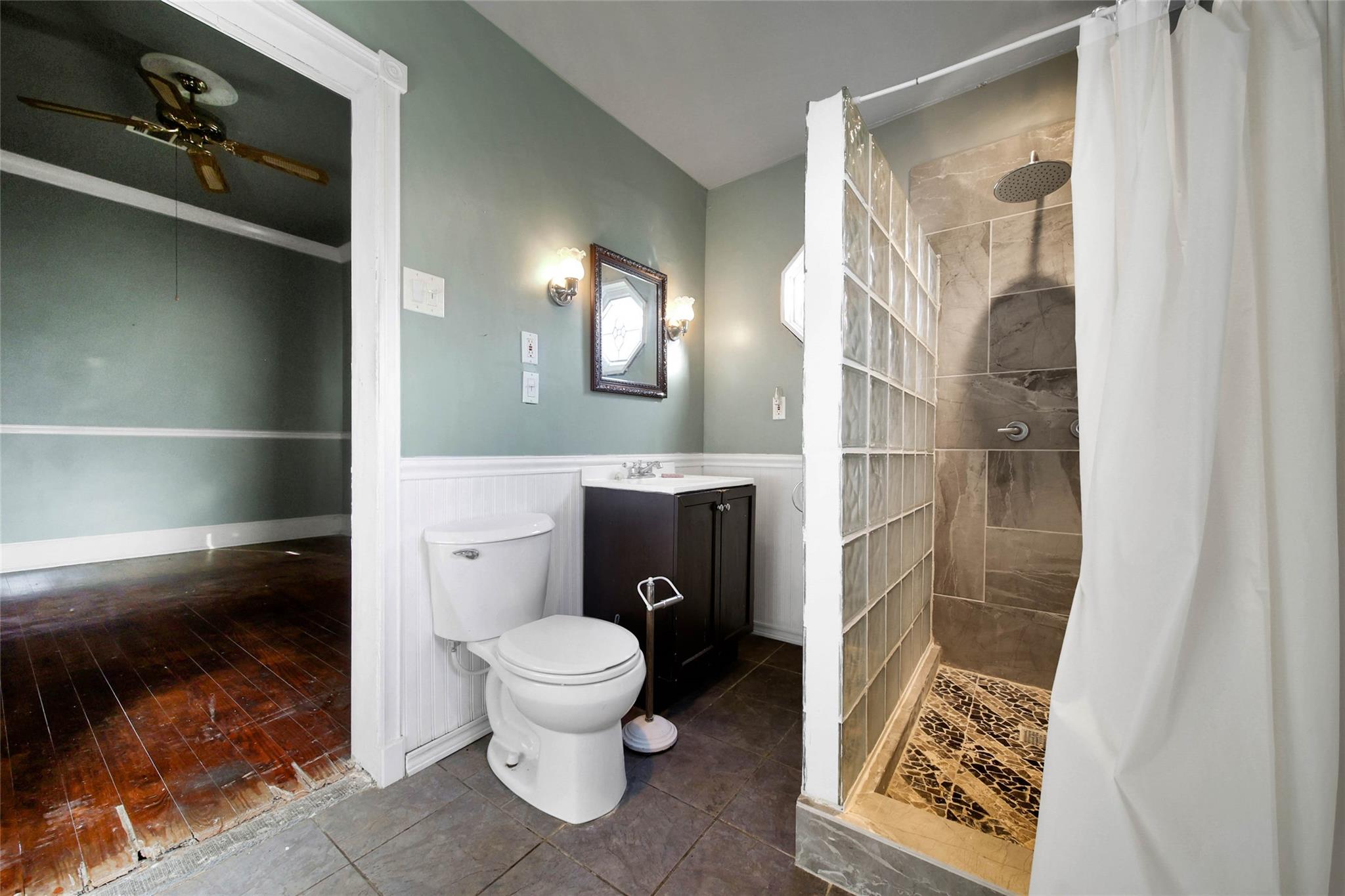 207 Northwood Street