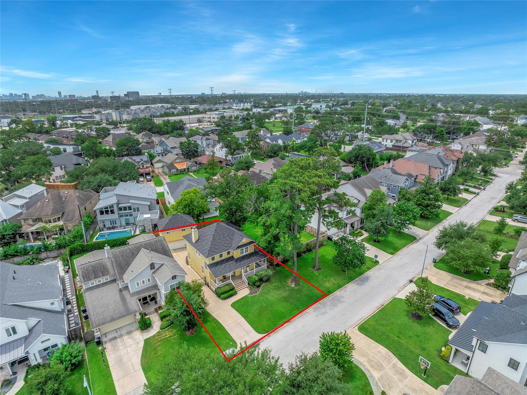 1343 Woodcrest Drive