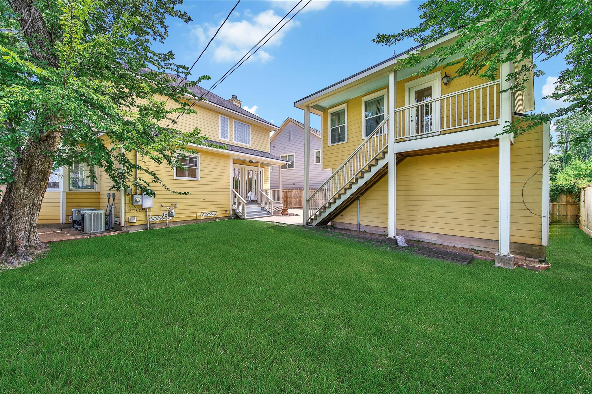 1343 Woodcrest Drive