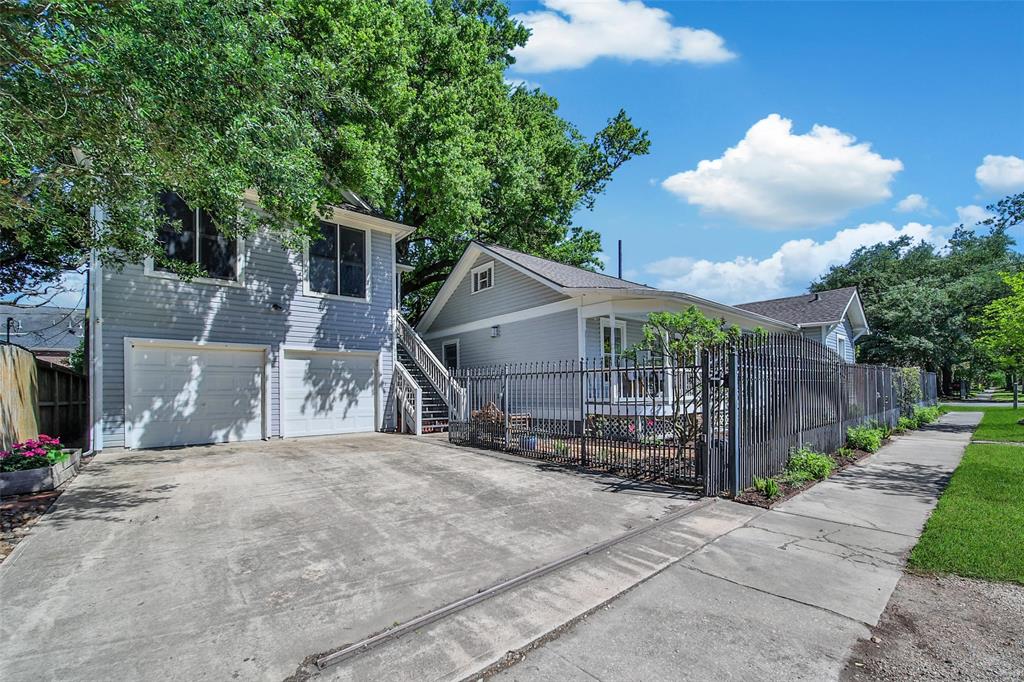 1504 Columbia Street