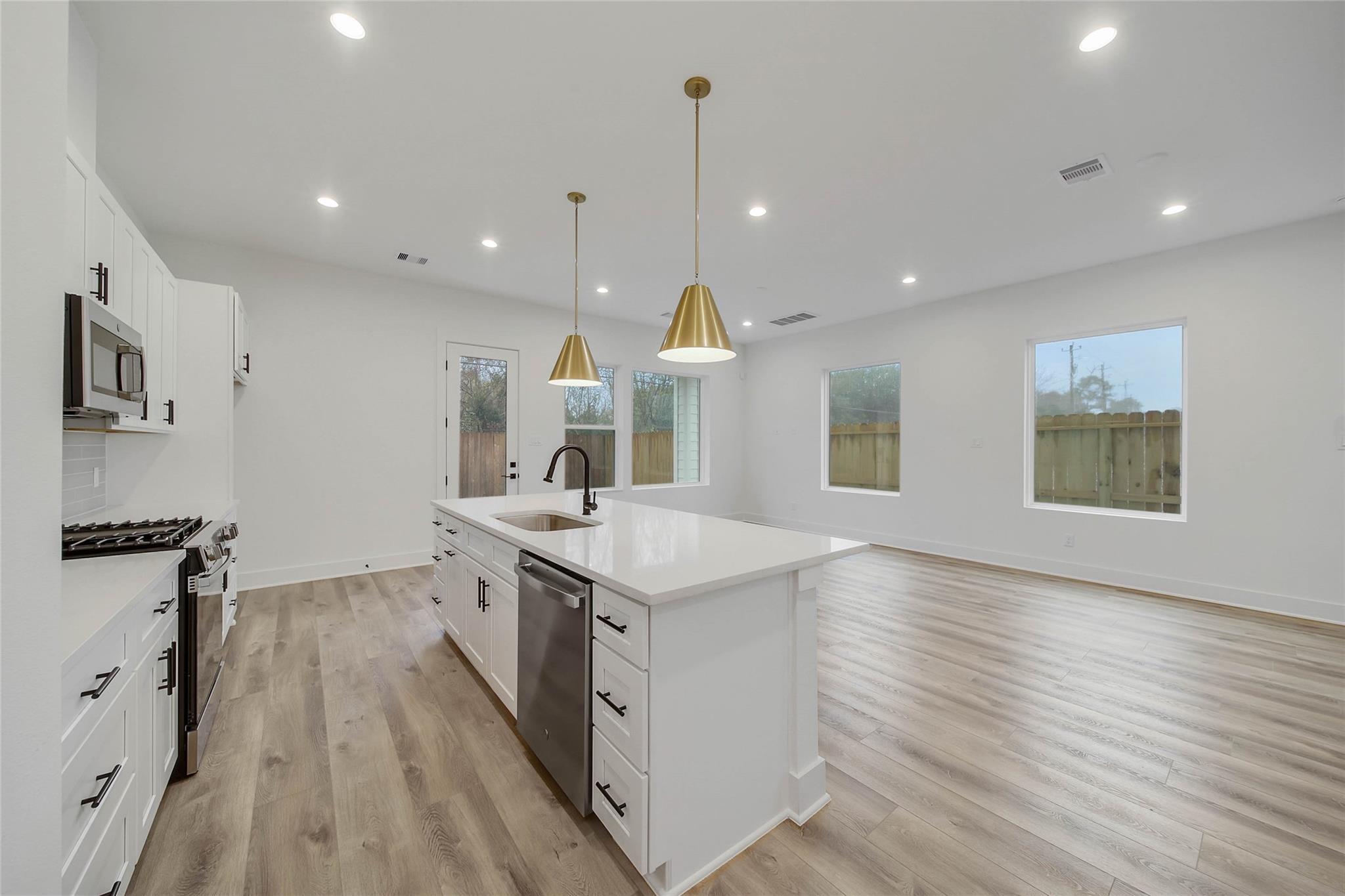 7709 Inwood Grove Lane