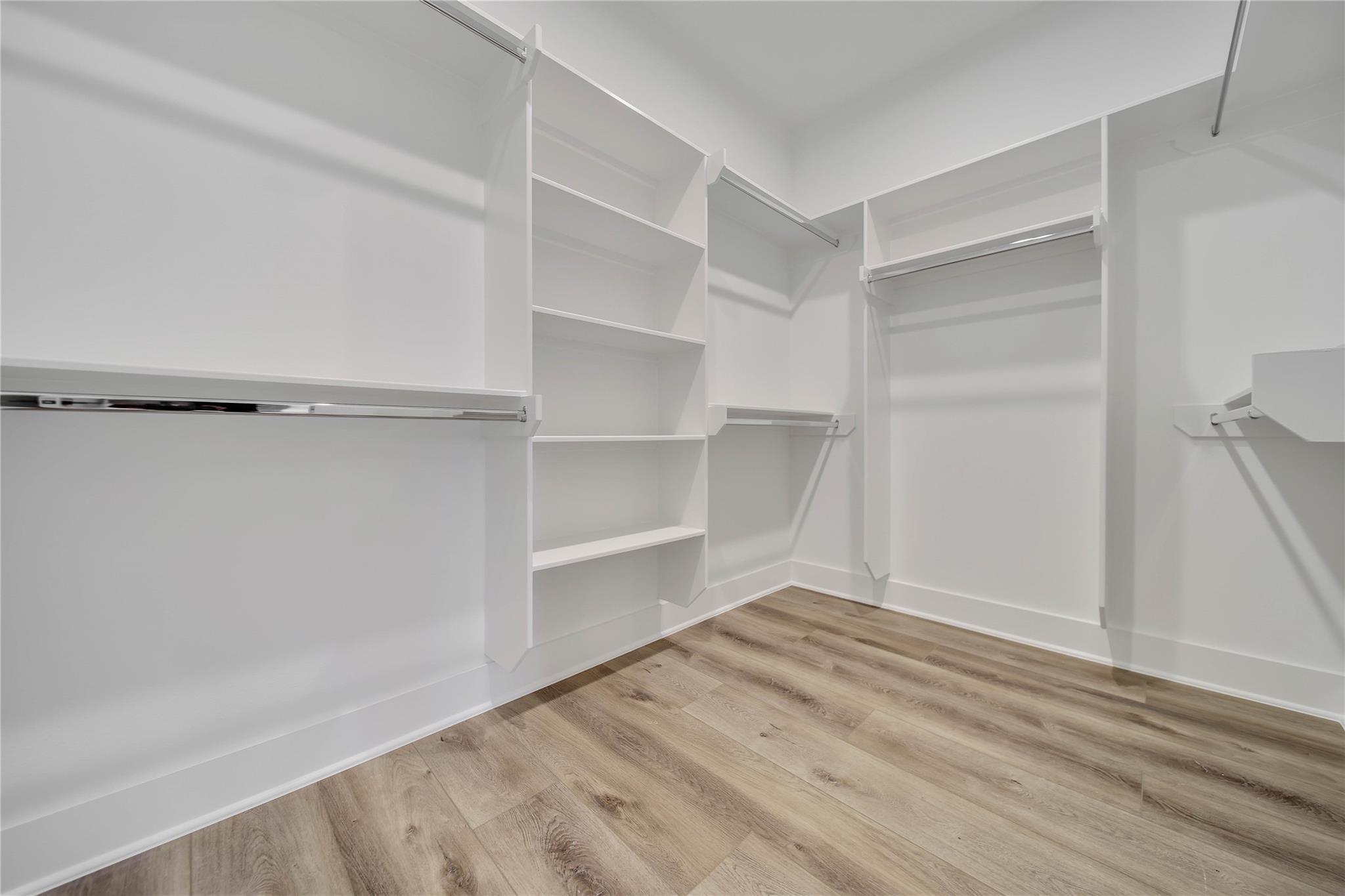 7709 Inwood Grove Lane