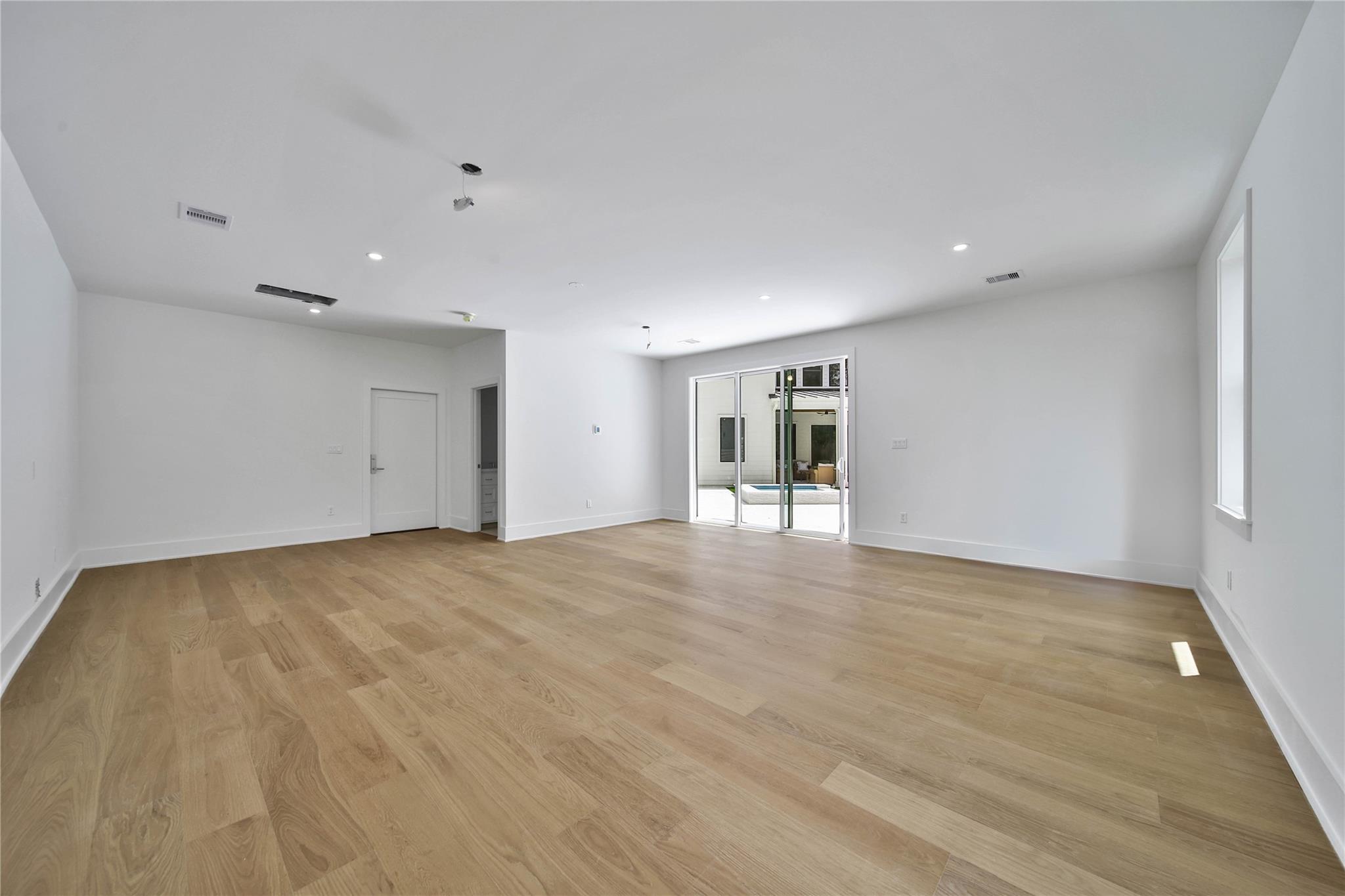 1191 Chamboard Lane