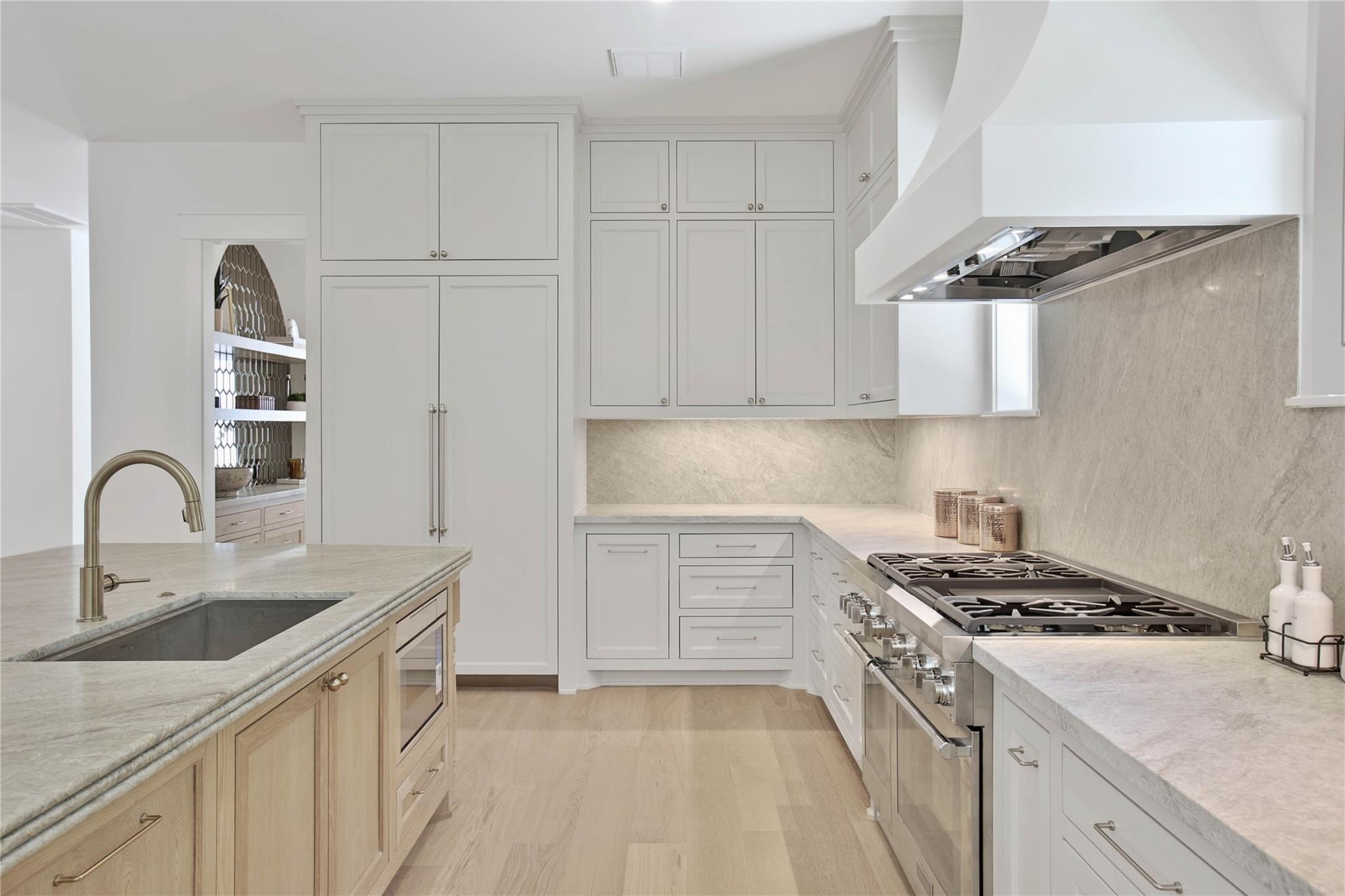1191 Chamboard Lane
