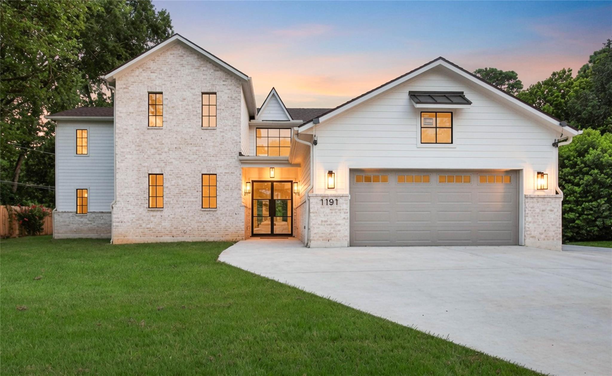 1191 Chamboard Lane