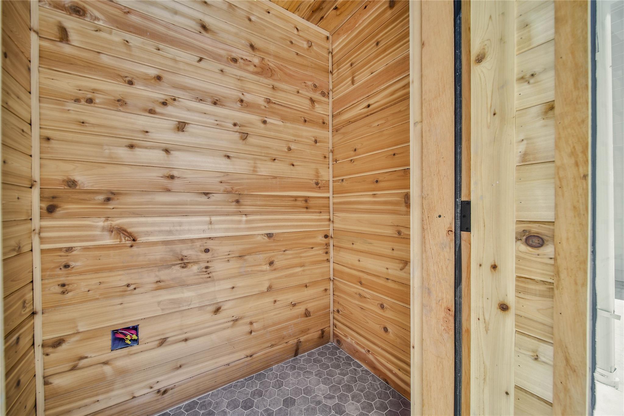 1191 Chamboard Lane