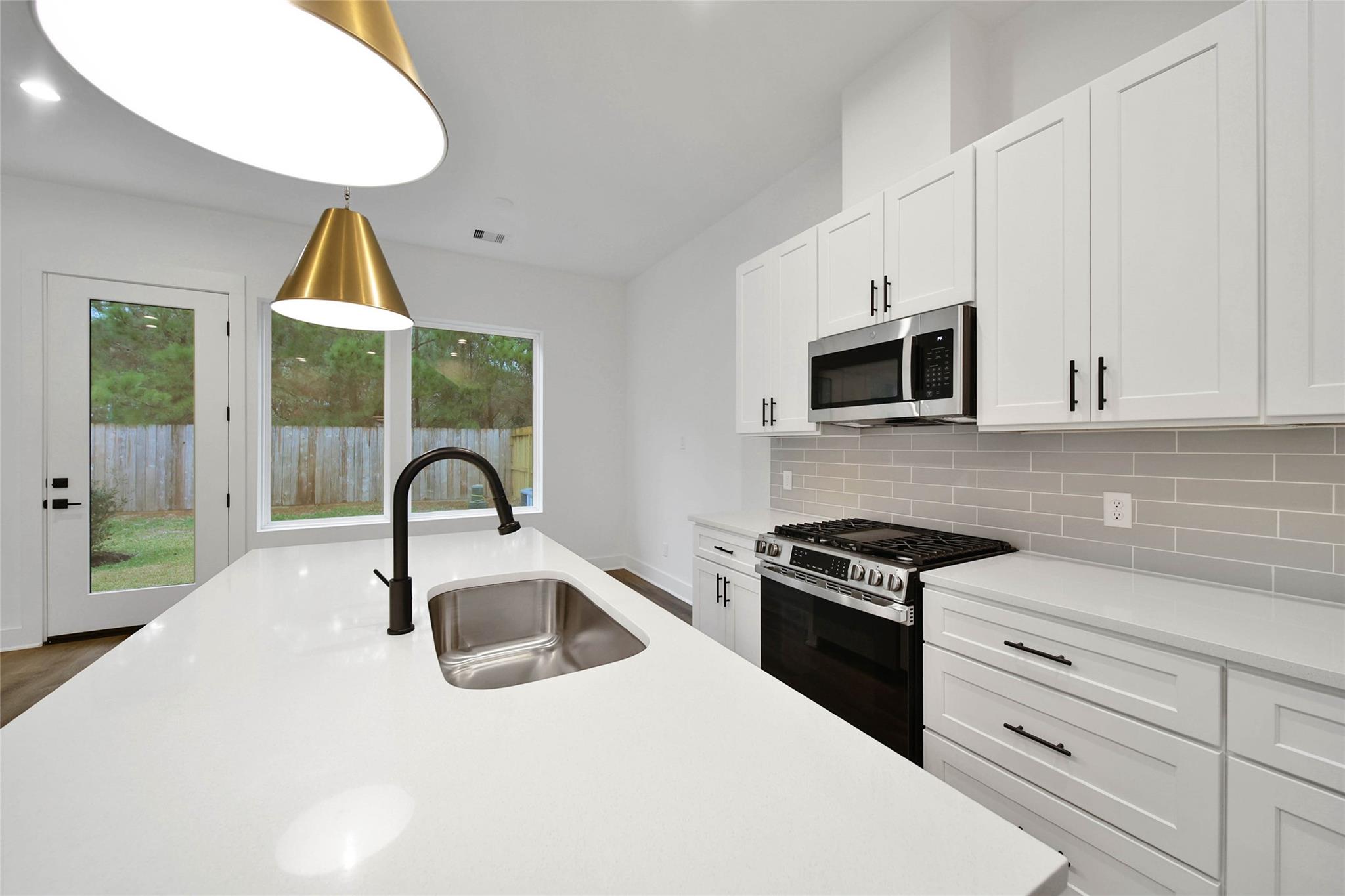 7628 Inwood Hills Lane