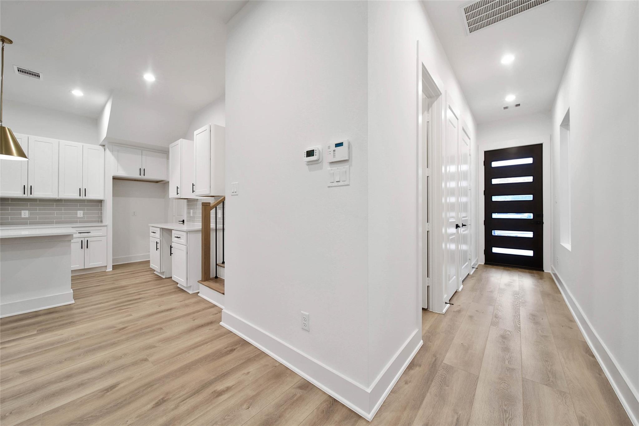 7628 Inwood Hills Lane