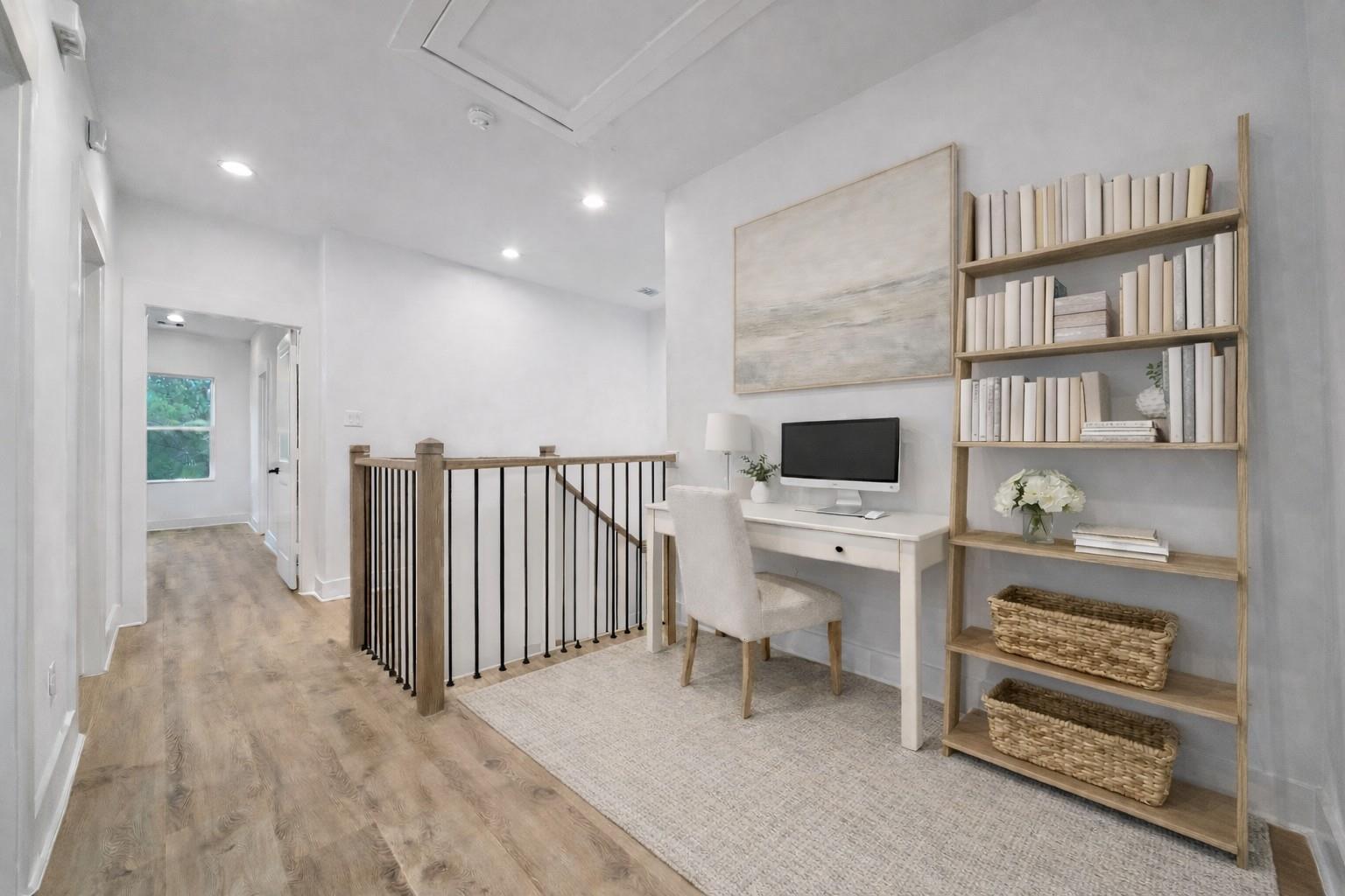 7628 Inwood Hills Lane