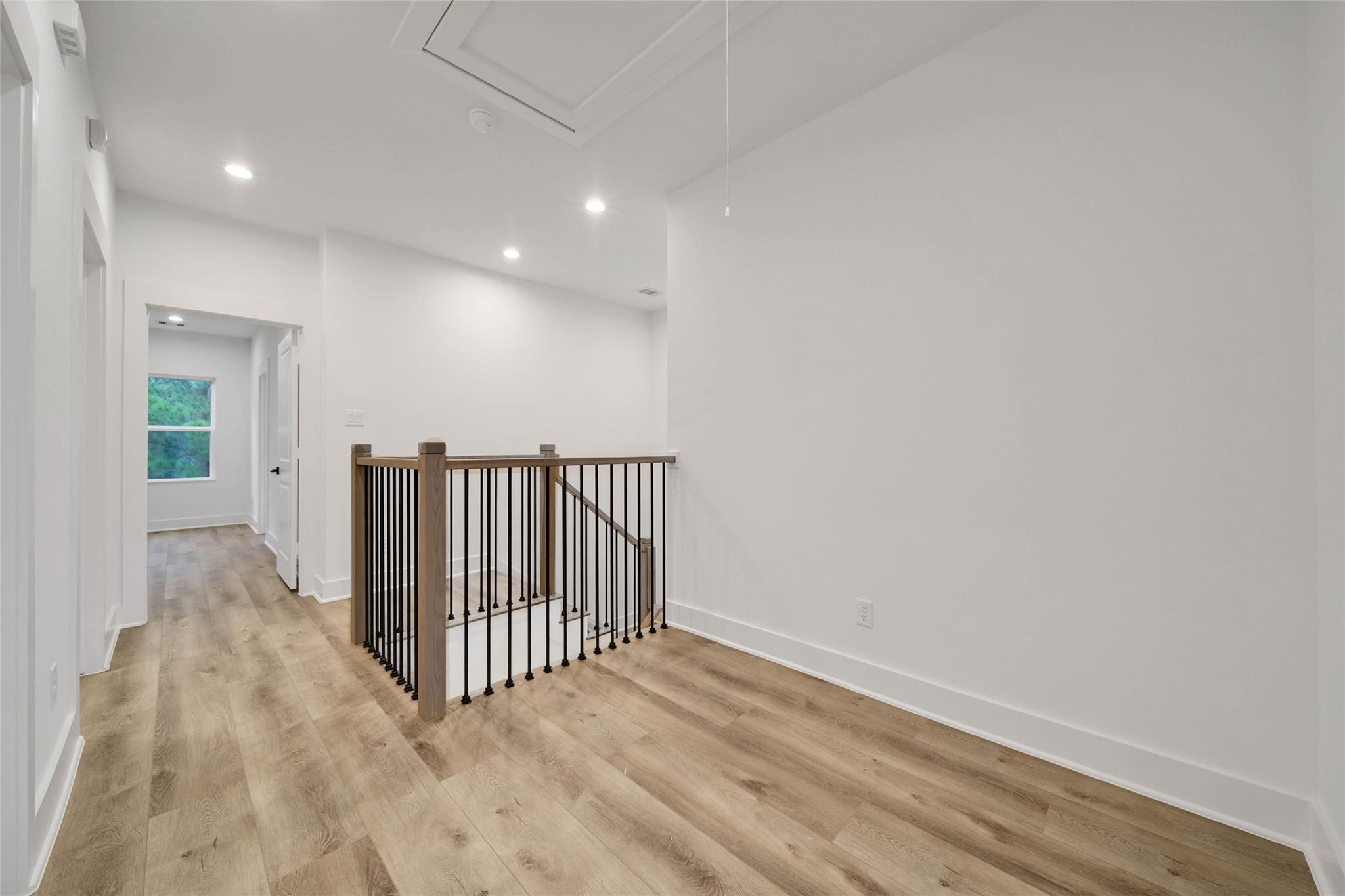 7628 Inwood Hills Lane