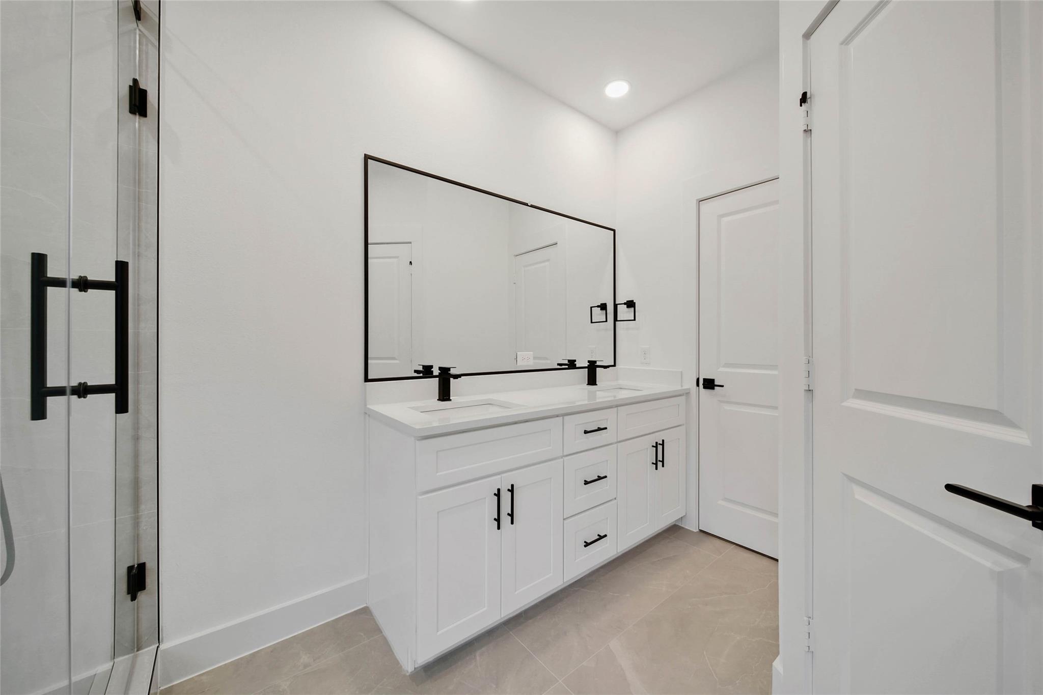 7628 Inwood Hills Lane