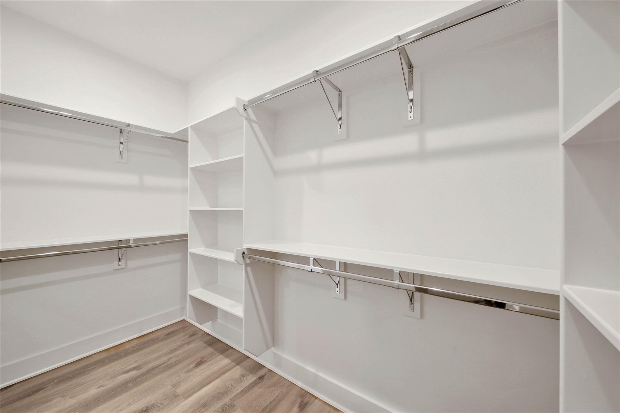 7628 Inwood Hills Lane