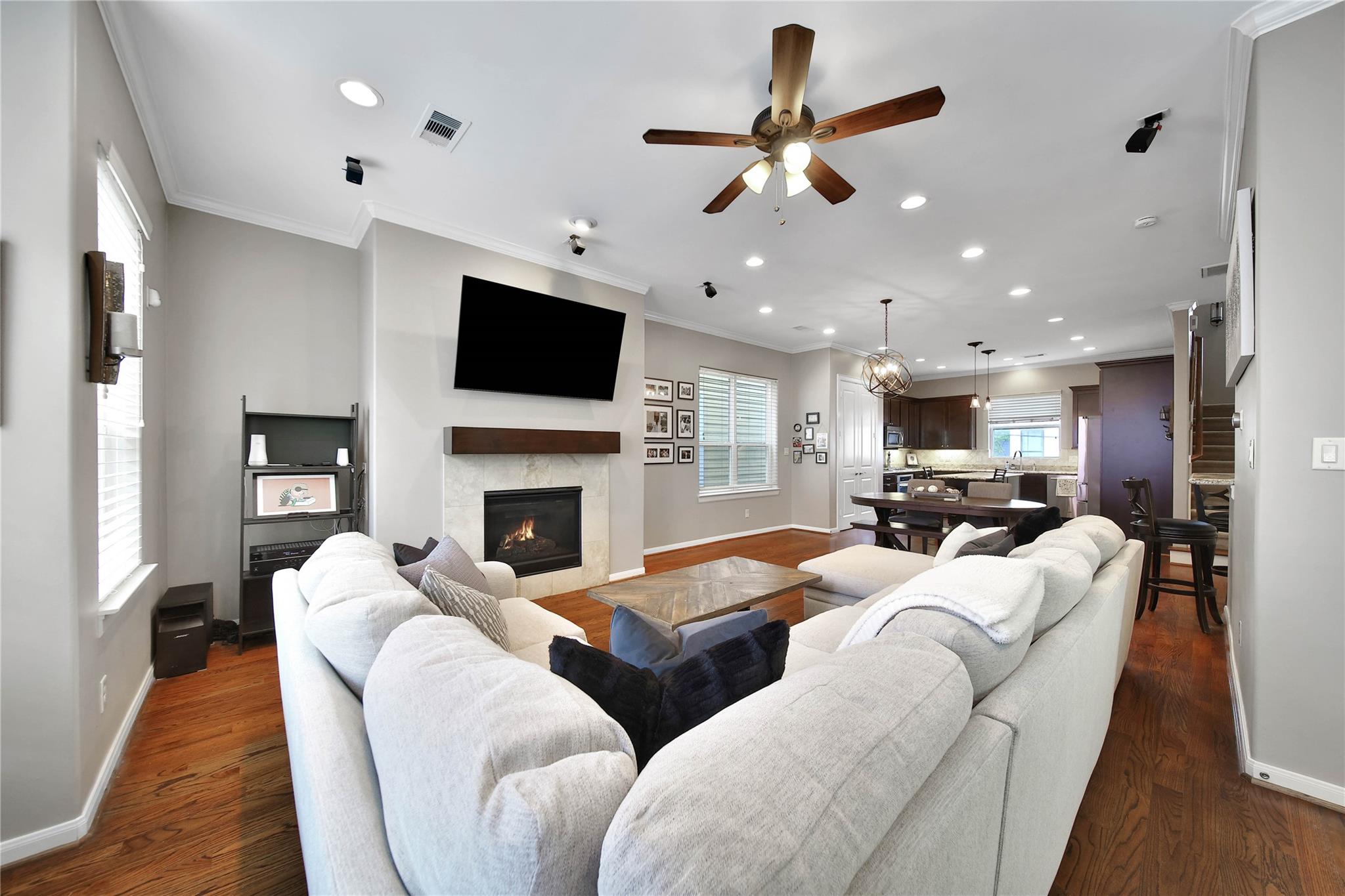 219 W 27th Street # H