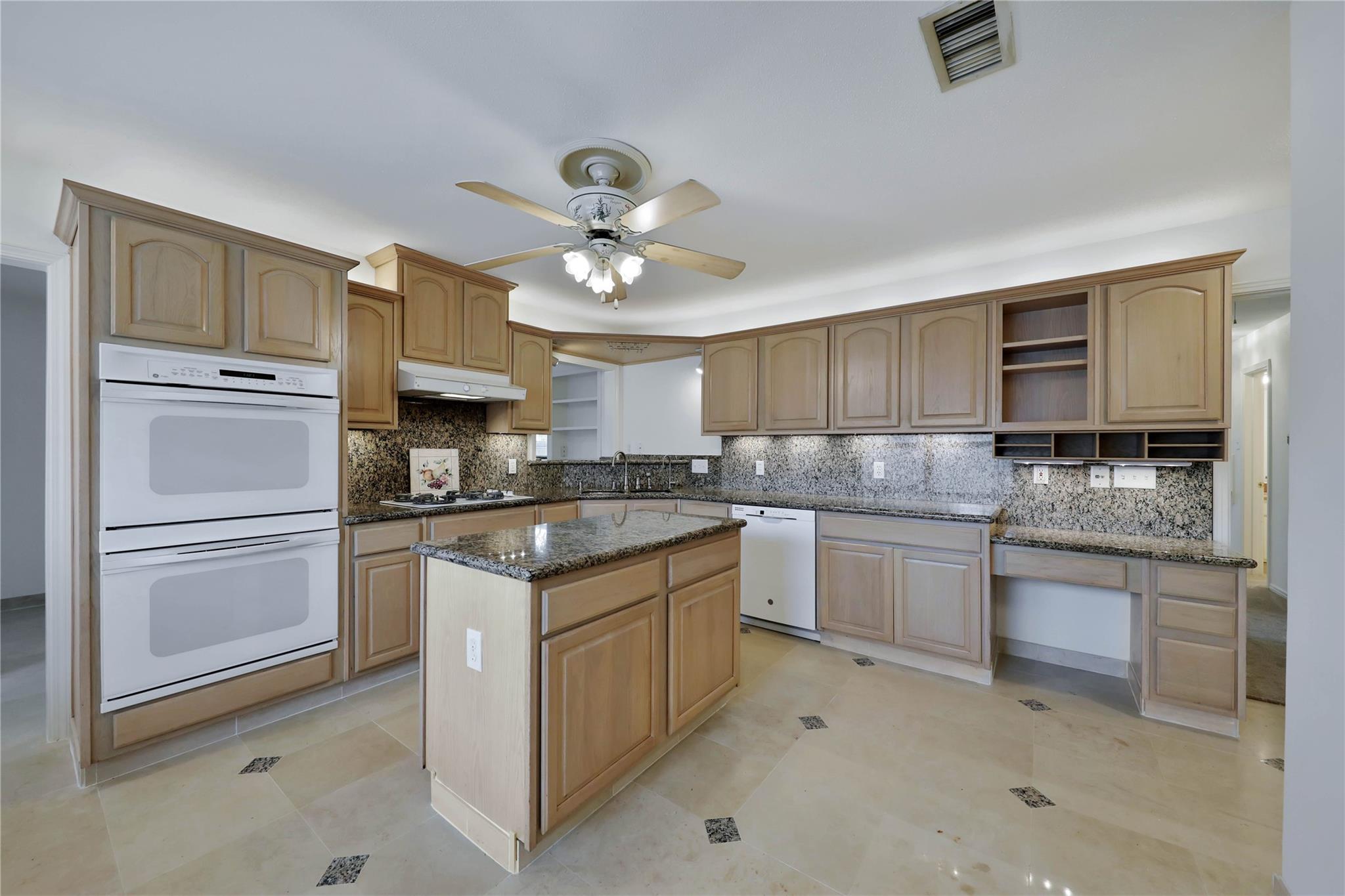 1930 Brimberry Street