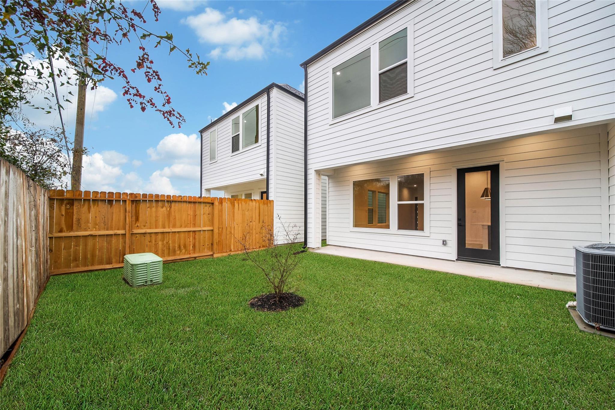 7618 Inwood Hills Lane