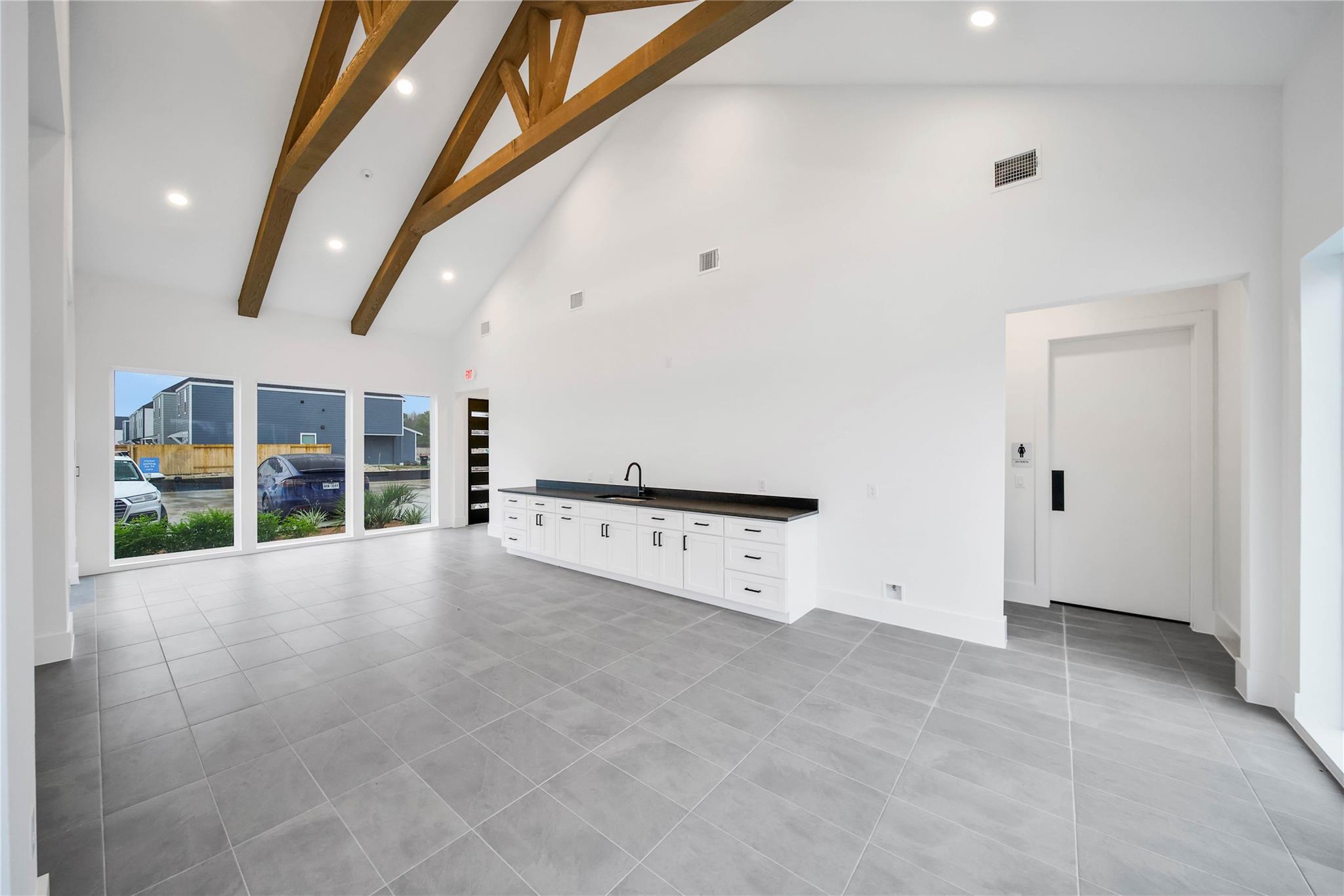 7618 Inwood Hills Lane